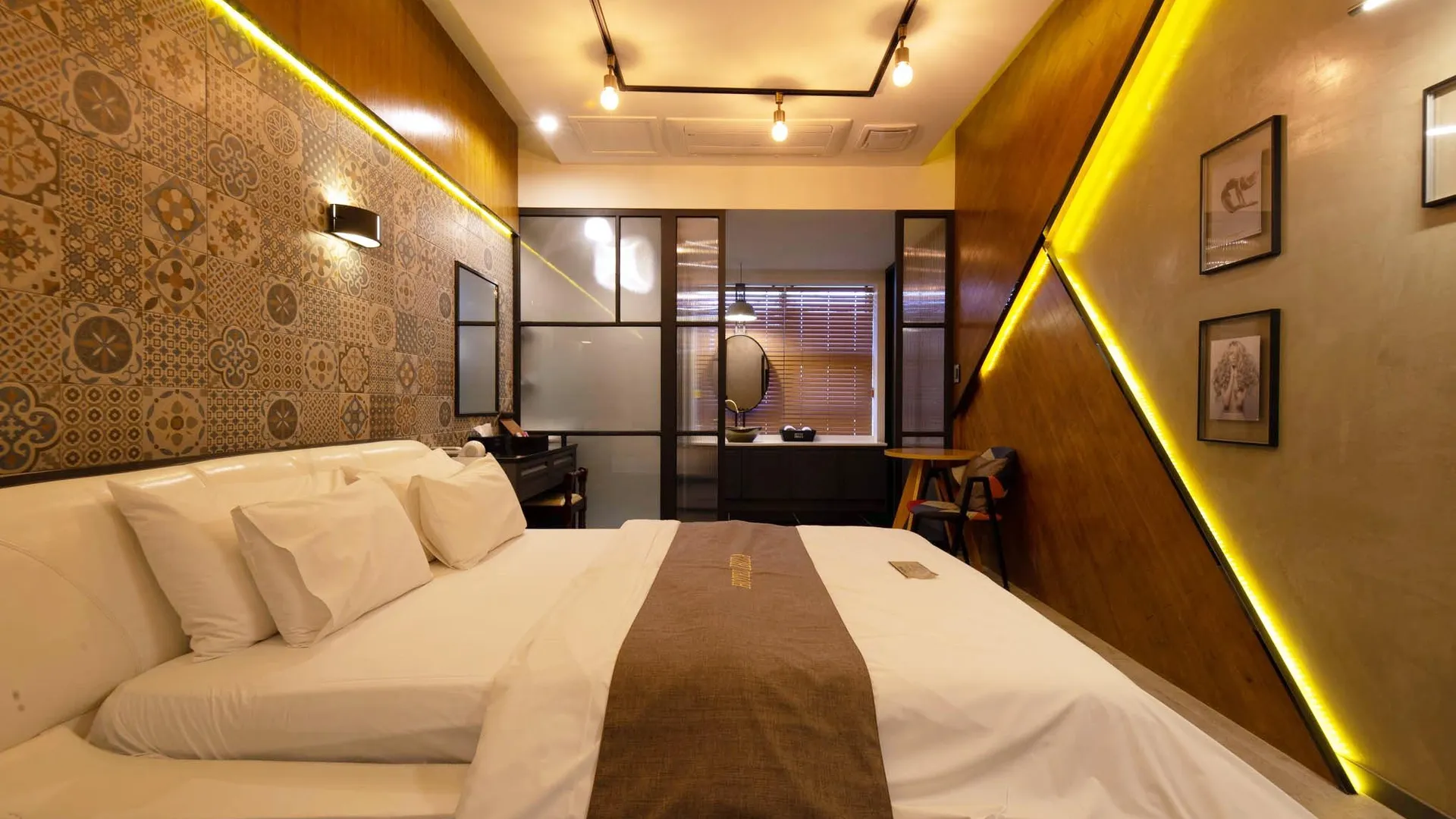 충주 충주 이비자 drive-in 무인텔 1성급 호텔 객실