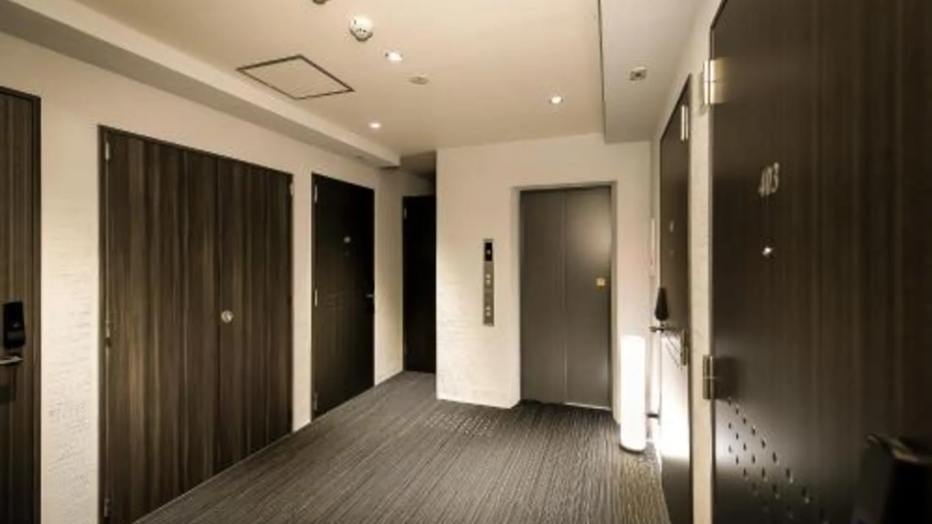 교토 란도르 레지던스 교토 니조 캐슬 4성급 호텔 수영장