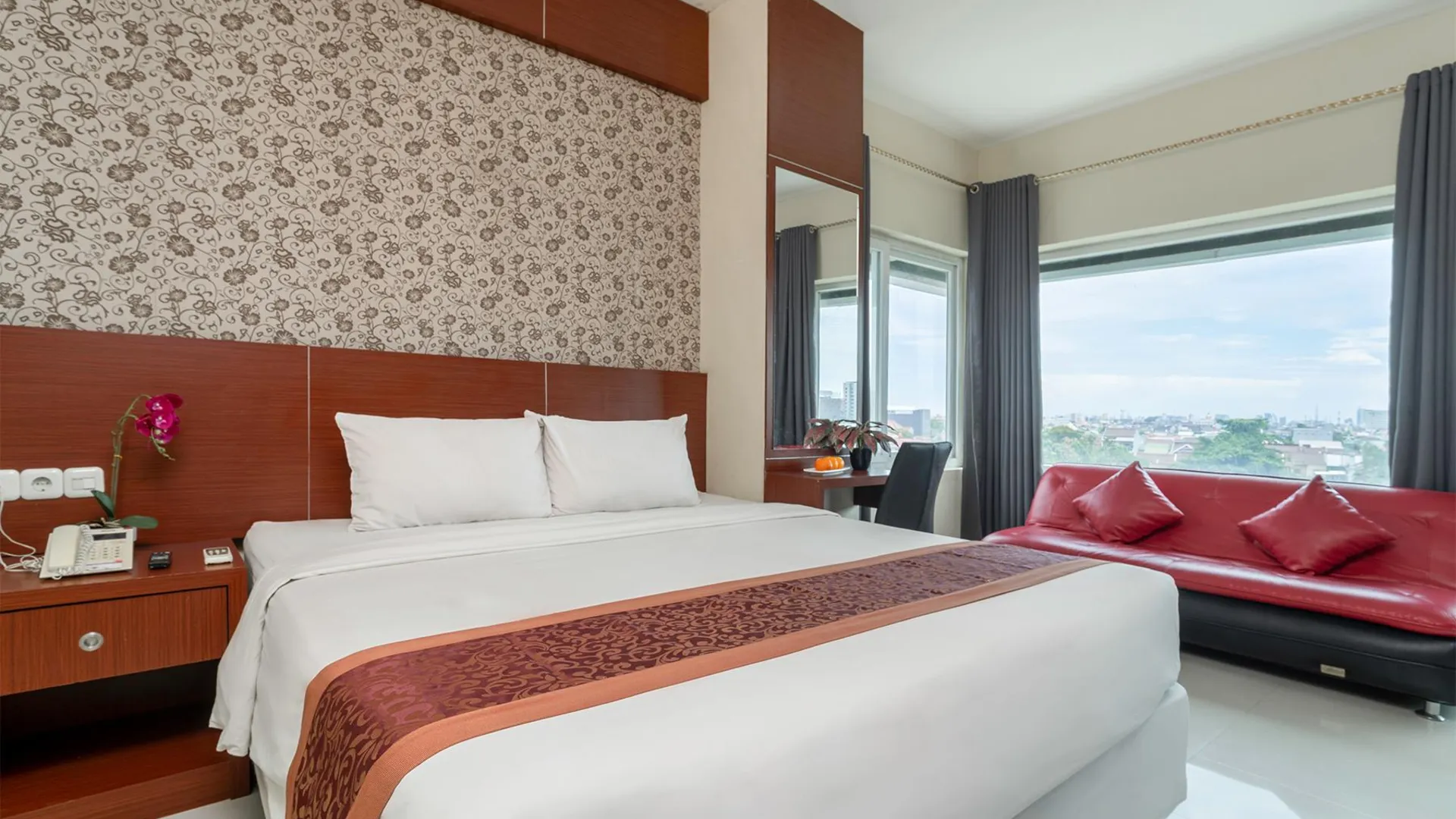 마카사르 Raising Hotel Panakkukang Makassar By LIFE 3성급 호텔 스위트룸