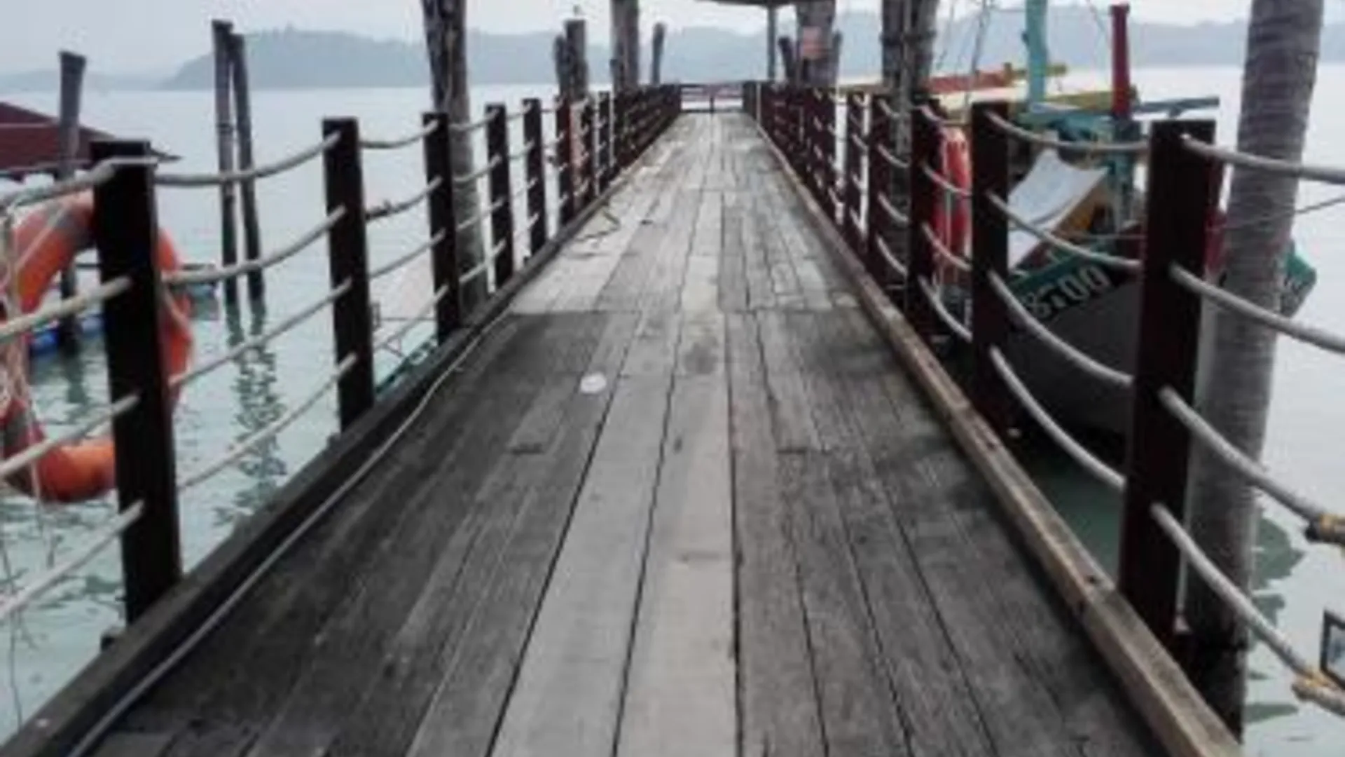 팡코르 팡코르 홈 씨 빌리지 호텔 외관