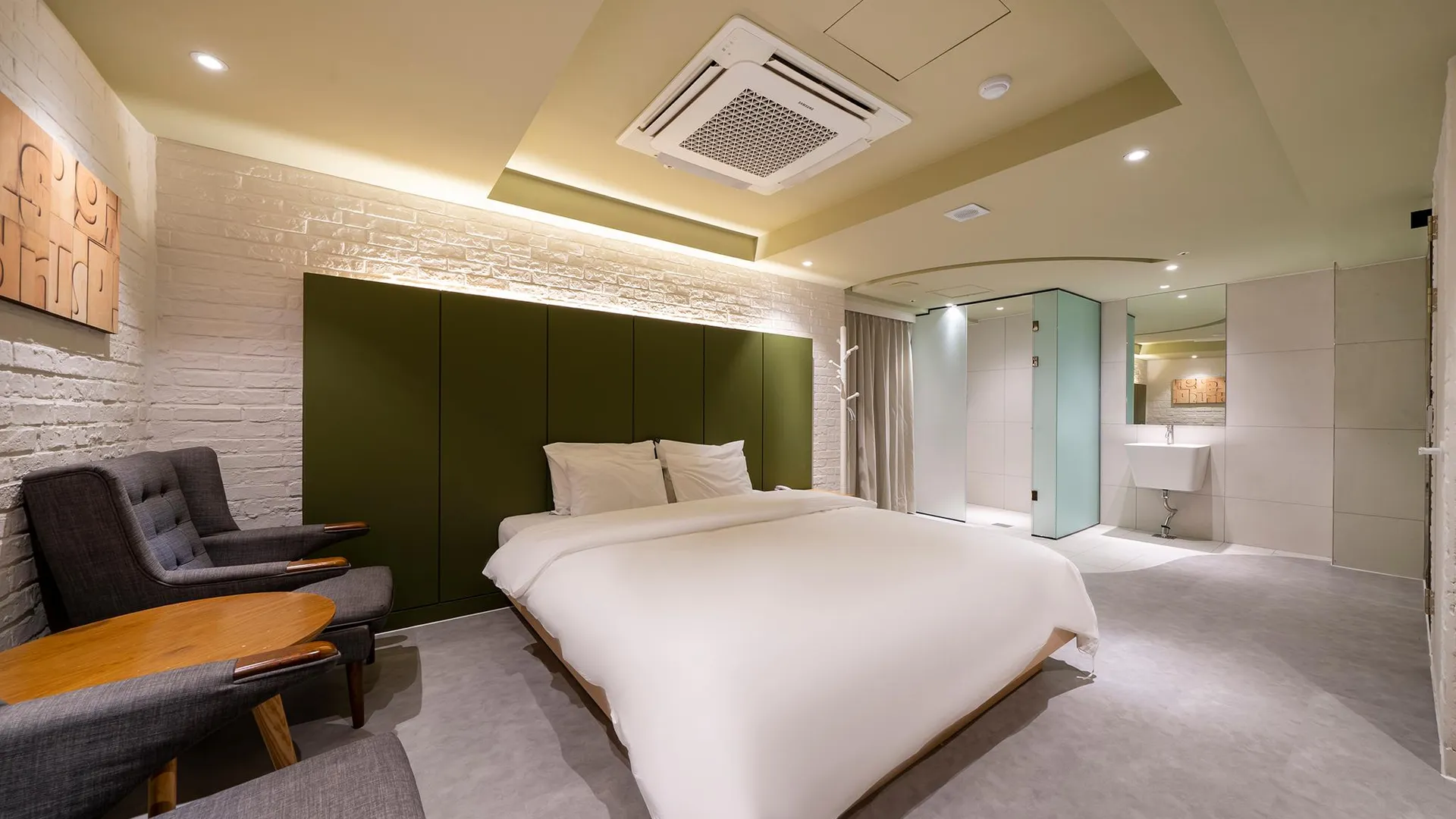 서울 신촌 렉시 3성급 호텔 스위트룸