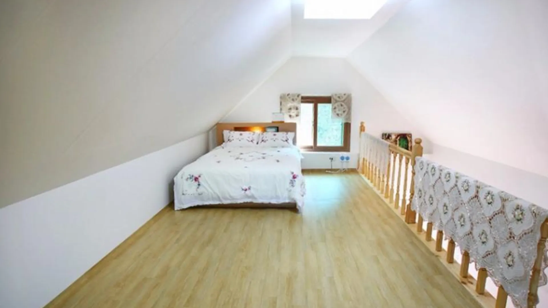 안성 안성 펜션뜰안채 3성급 게스트하우스 스위트룸