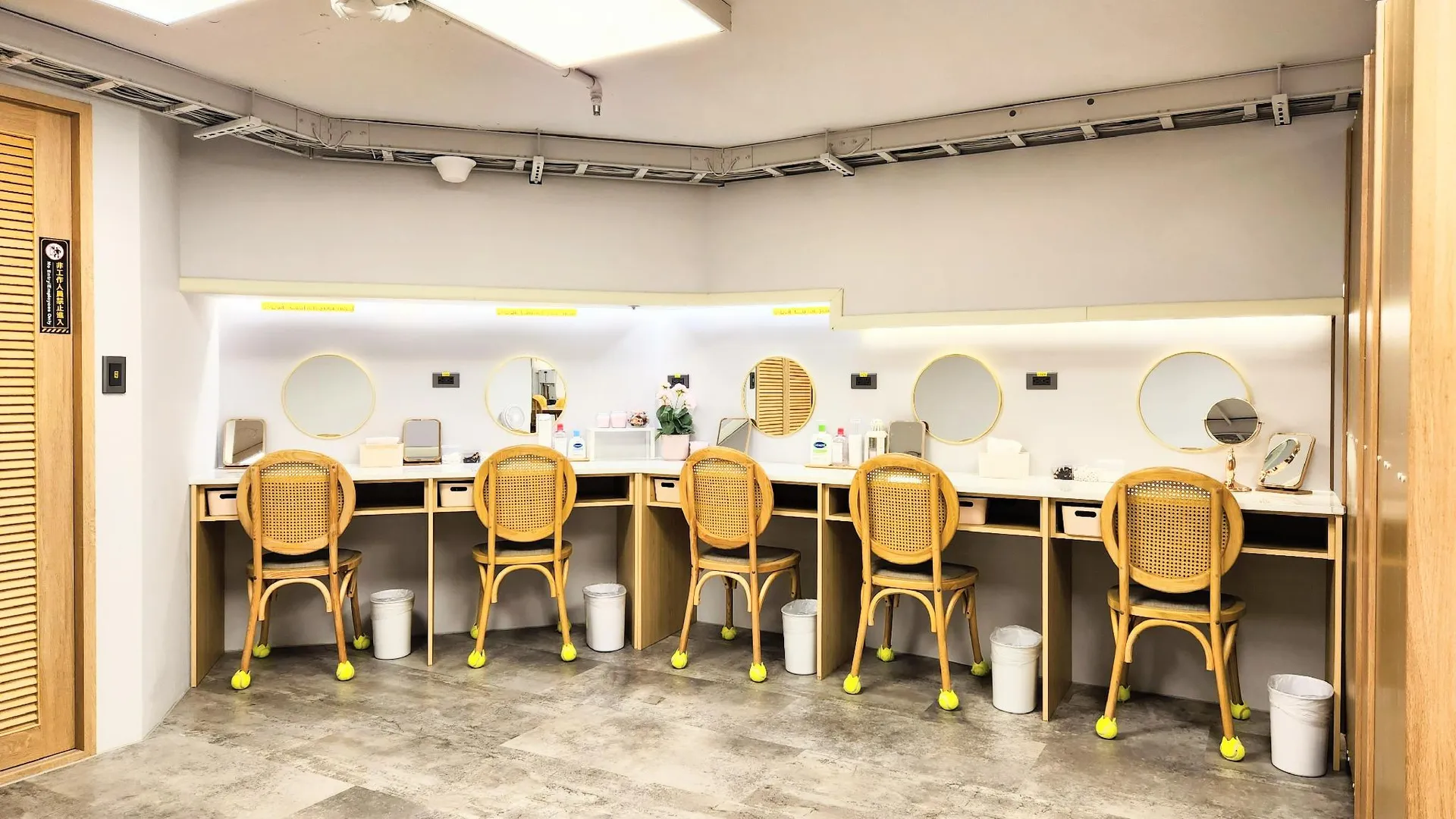 타이베이 저스트 라이브 호스텔 3성급 호텔 수영장