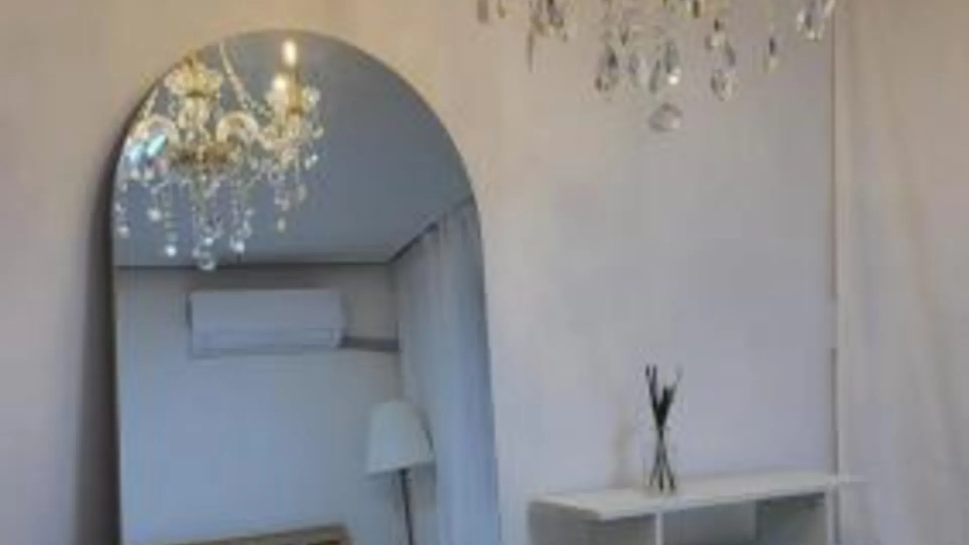 서울 New, Private, 3 rooms, Hongdae, 6 Persons 4성급 싱글룸 스위트룸