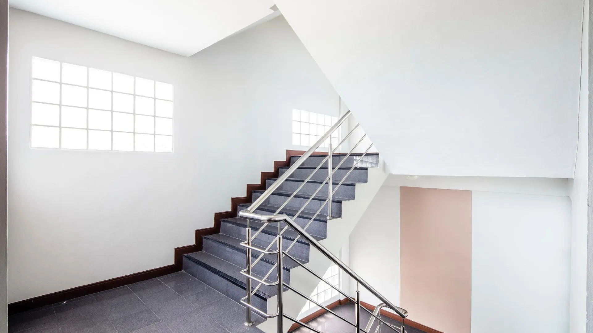 방콕 리보텔 익스프레스 호텔 방끄루아이 논타부리 - 노 파킹 3성급 호텔 레스토랑