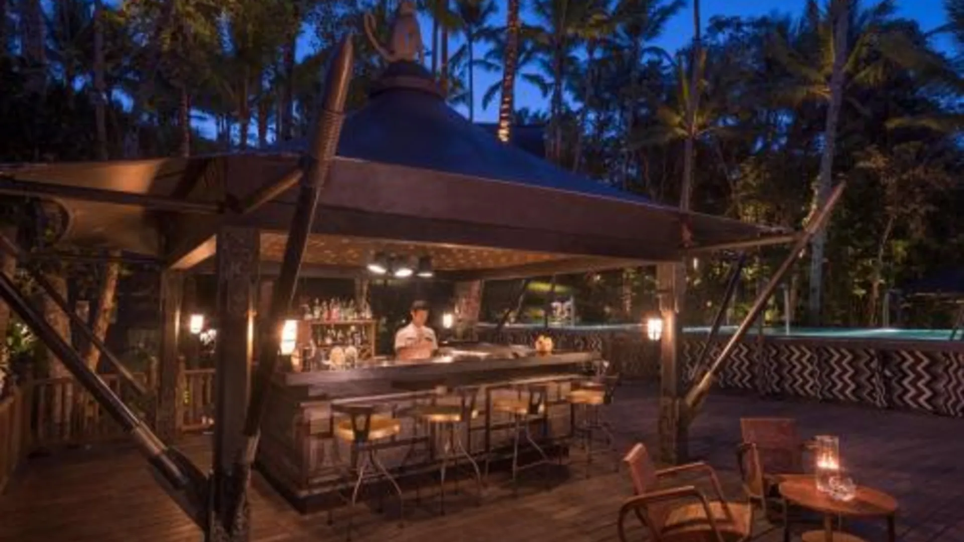 발리 카펠라 우붓 5성급 호텔 외관