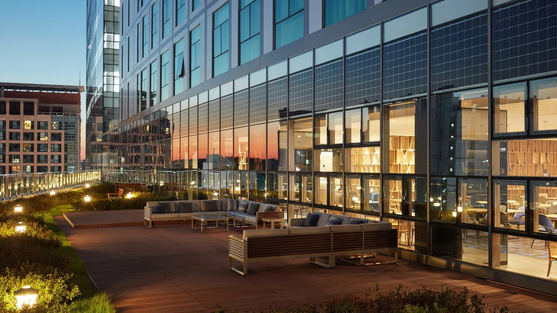 서울 홀리데이 인 익스프레스 서울 홍대 바이 IHG 3성급 호텔 수영장