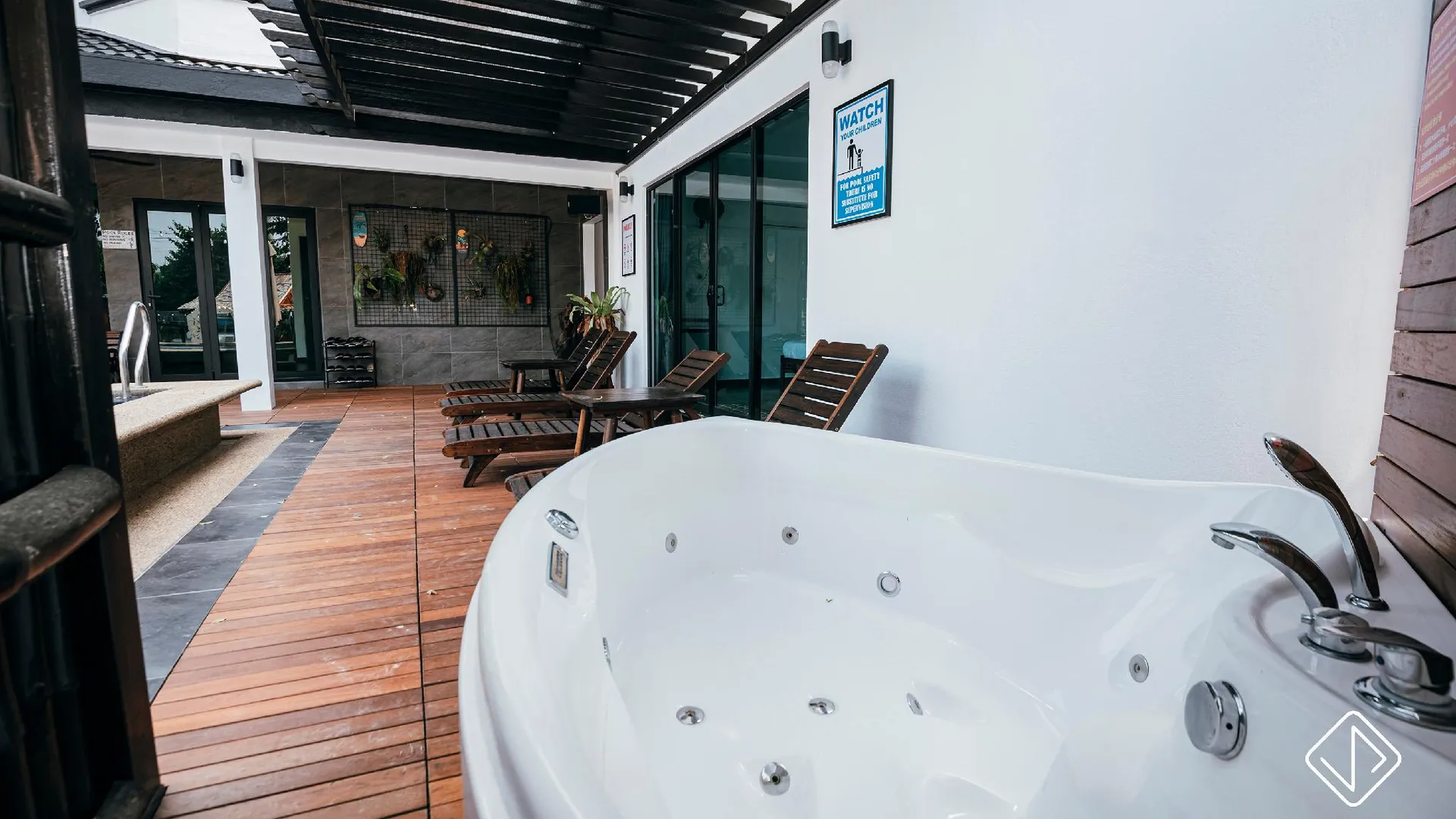 이포 이포 시티의 빌라 (2000m², 침실 6개, 프라이빗 욕실 5개) 4성급 게스트하우스 로비