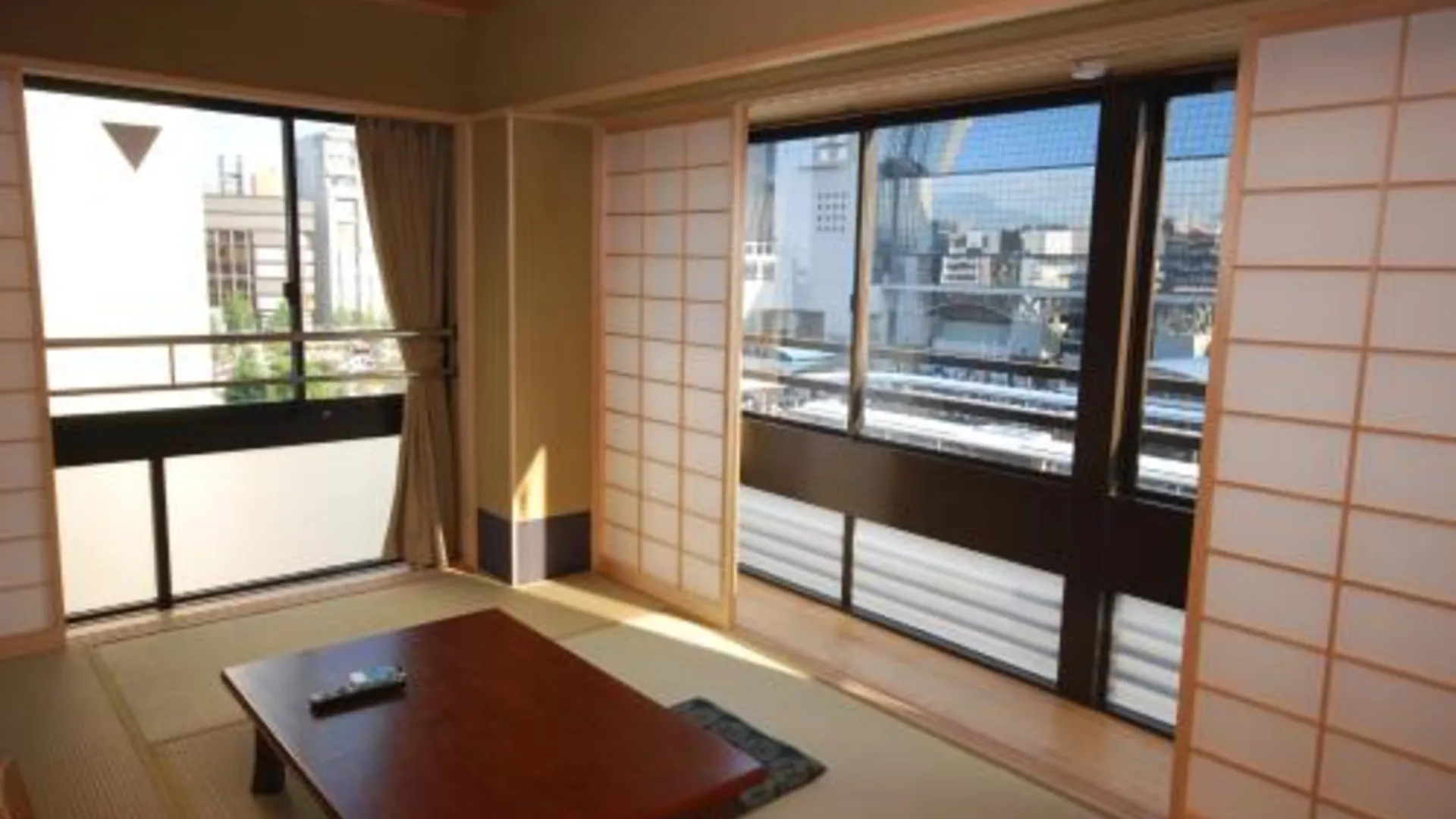 교토 마츠모토 료칸 3성급 호텔 수영장