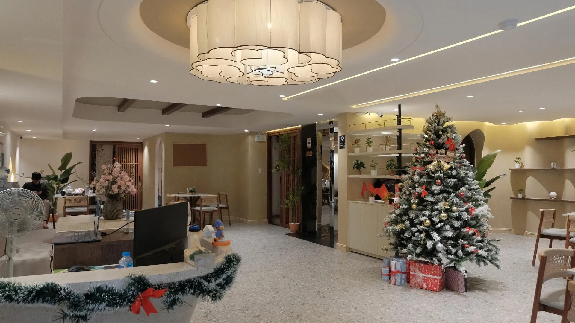 다낭 룬 부티크 아파트먼트 다낭 4성급 호텔 수영장