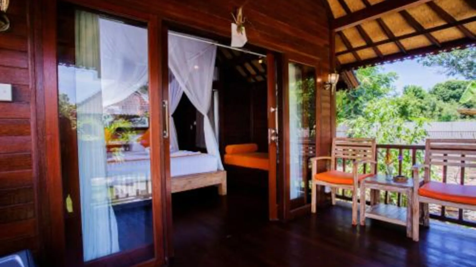 발리 디나타 렘봉간 빌라스 4성급 호텔 부대시설