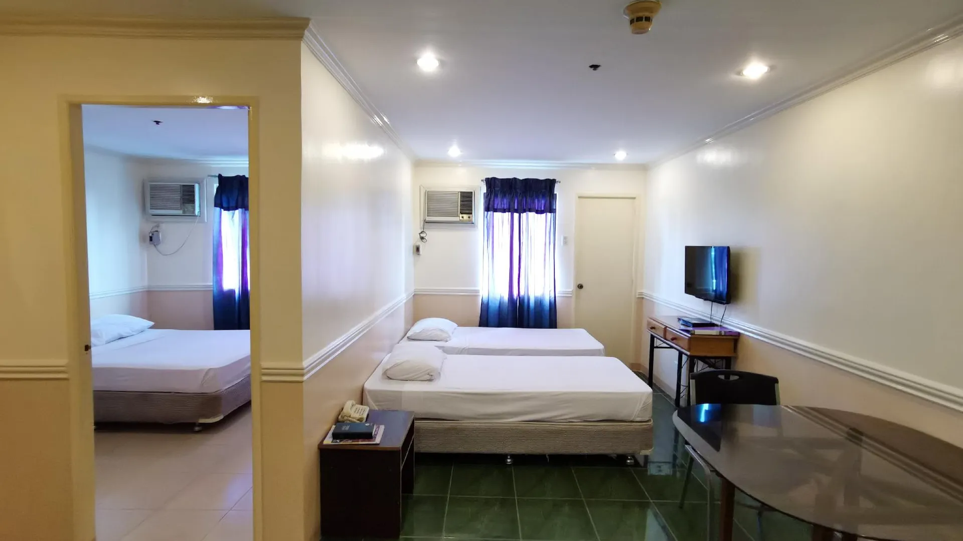 세부 메트로 파크 호텔 2성급 호텔 스위트룸