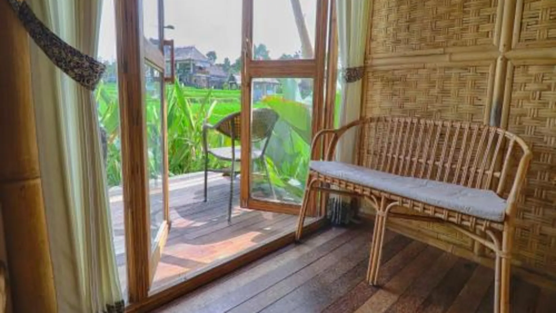 발리 비유쿠쿵 스위트 앤 스파 4성급 호텔 부대시설