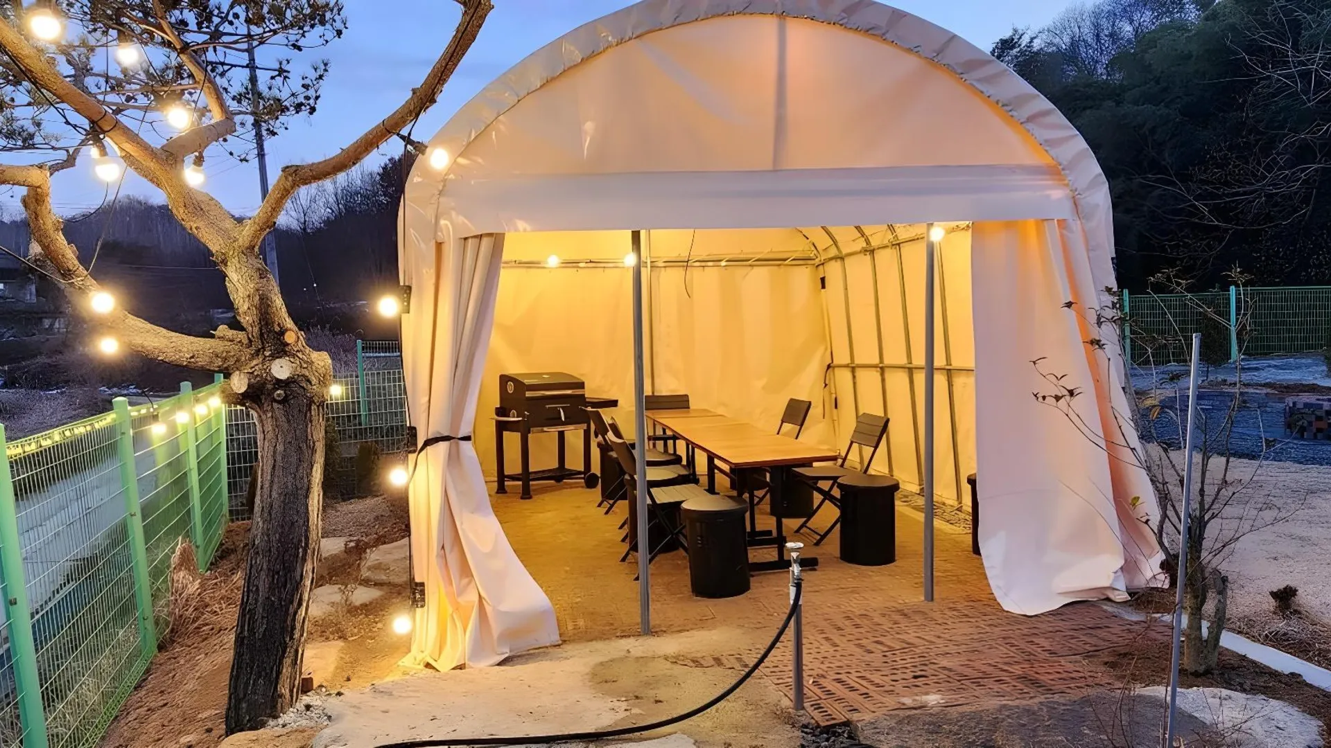 담양 봉산면의 프라이빗 하우스 (m², 침실 2개, 프라이빗 욕실 2개) 5성급 싱글룸 로비