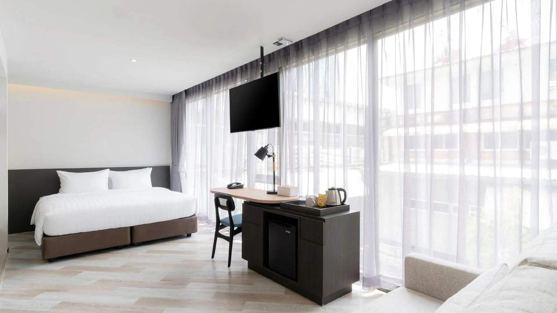 방콕 시커스 파인더스 라마 4 호텔, 슈어스테이 컬렉션 바이 BW 4성급 호텔 전망