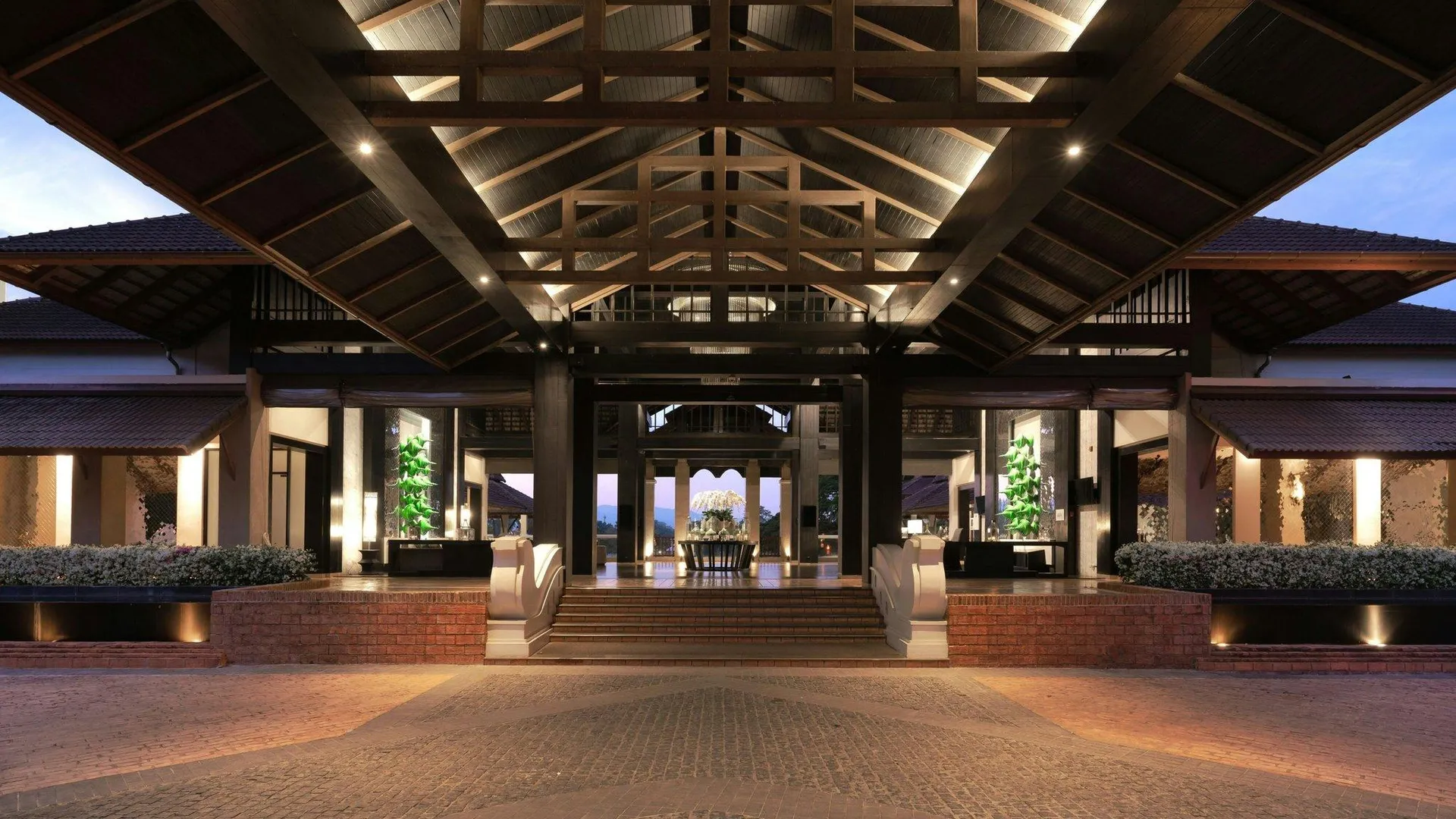 치앙라이 르 메르디앙 치앙라이 리조트, 태국 5성급 호텔 스위트룸