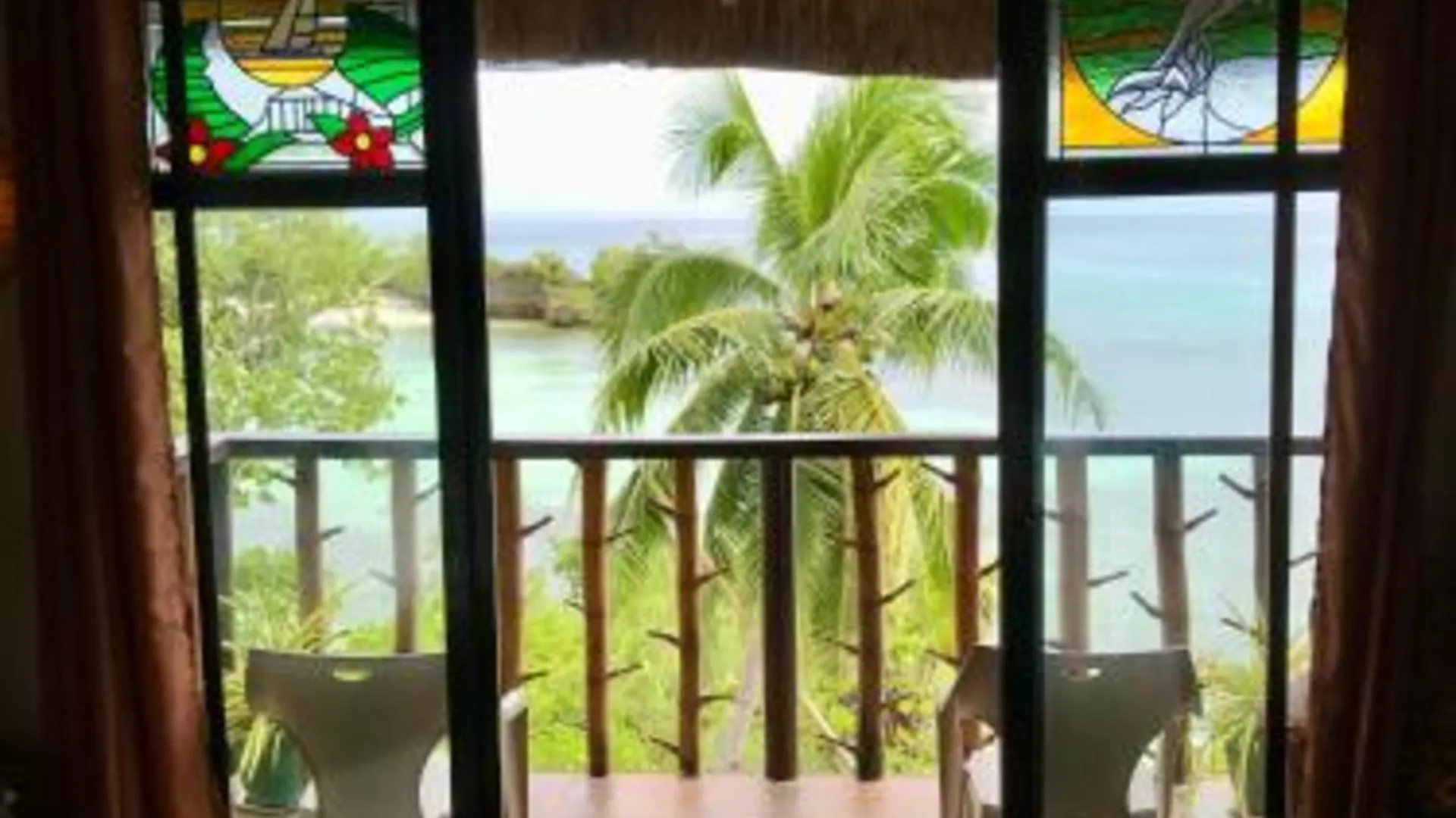 세부 카모테스 케이 하이드어웨이 호텔 로비