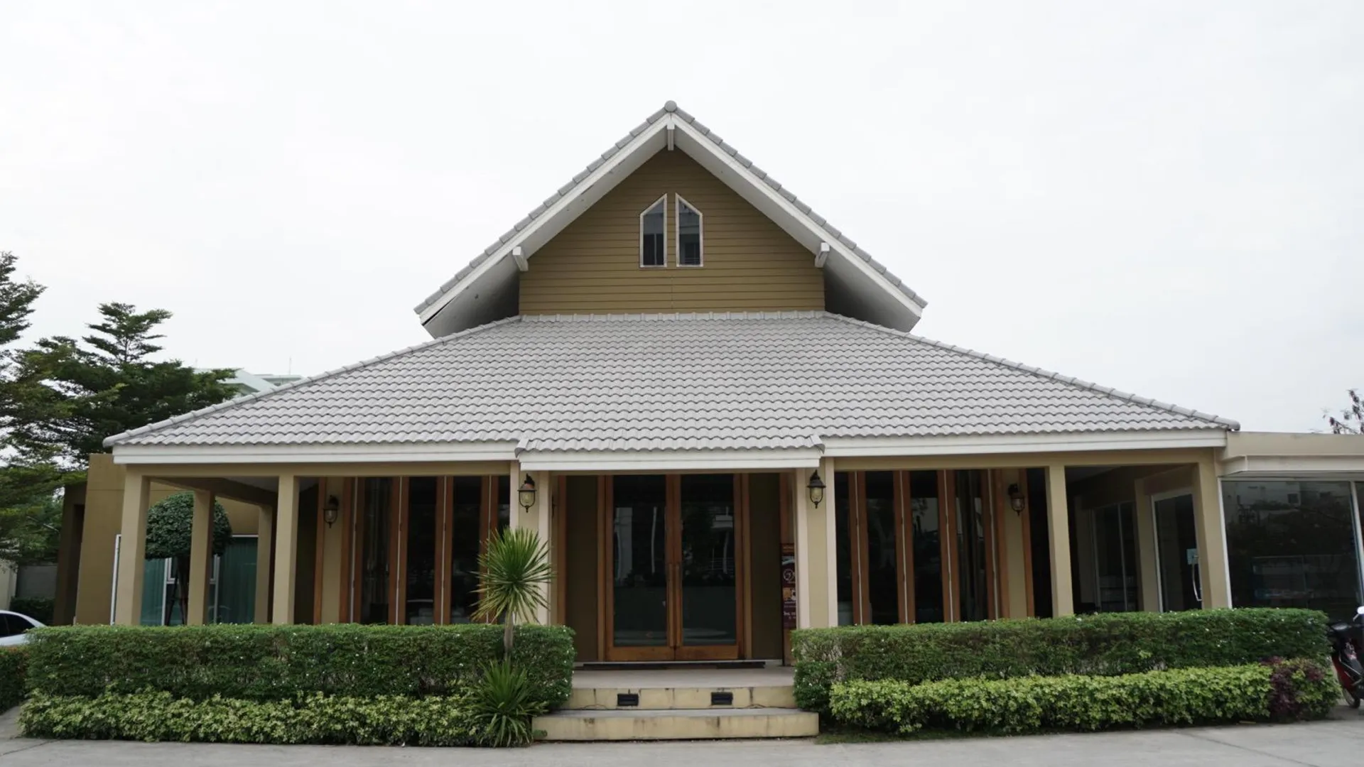 방콕 더 원 레지던스 호텔  3성급 호텔 외관