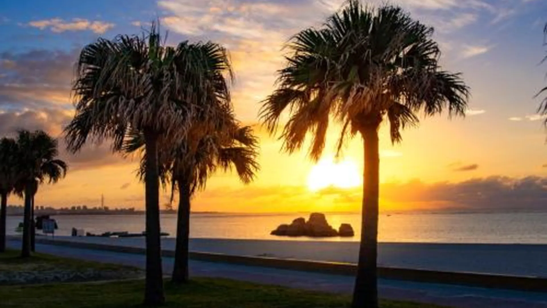 오키나와 본섬 피닉스 류큐 헨잔바루 3성급 호텔 로비