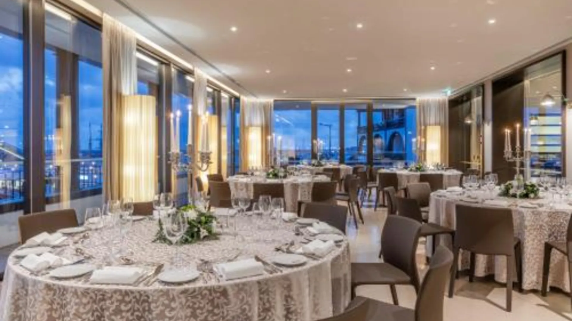 폰타 델가다 Grand Hotel Acores Atlantico 5성급 호텔 외관