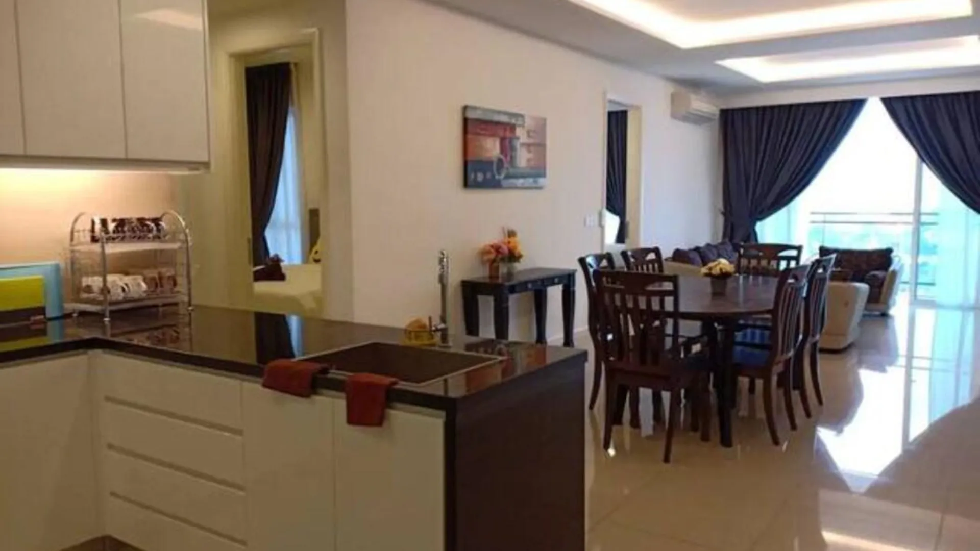 말라카 존커의 프라이빗 하우스 (100m², 침실 3개, 프라이빗 욕실 2개) 2성급 싱글룸 로비