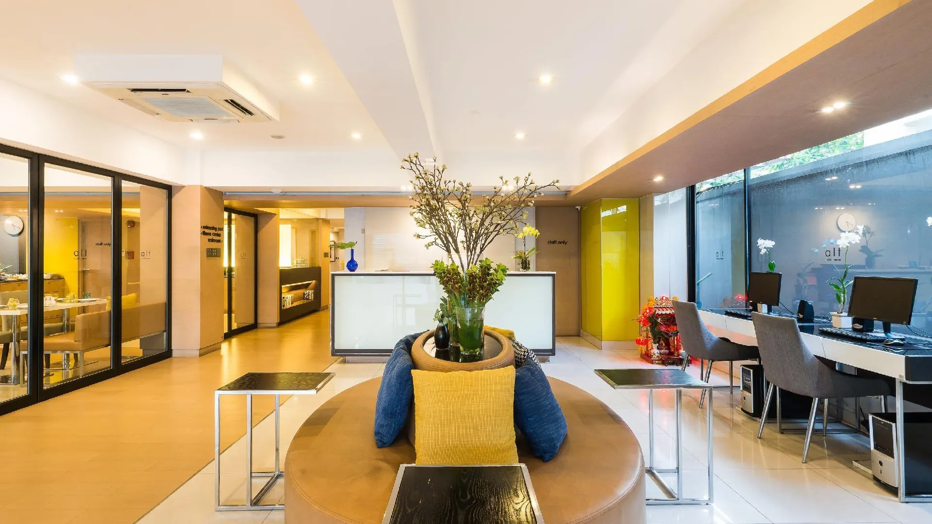 방콕 알트 호텔 나나 바이 UHG 4성급 호텔 수영장