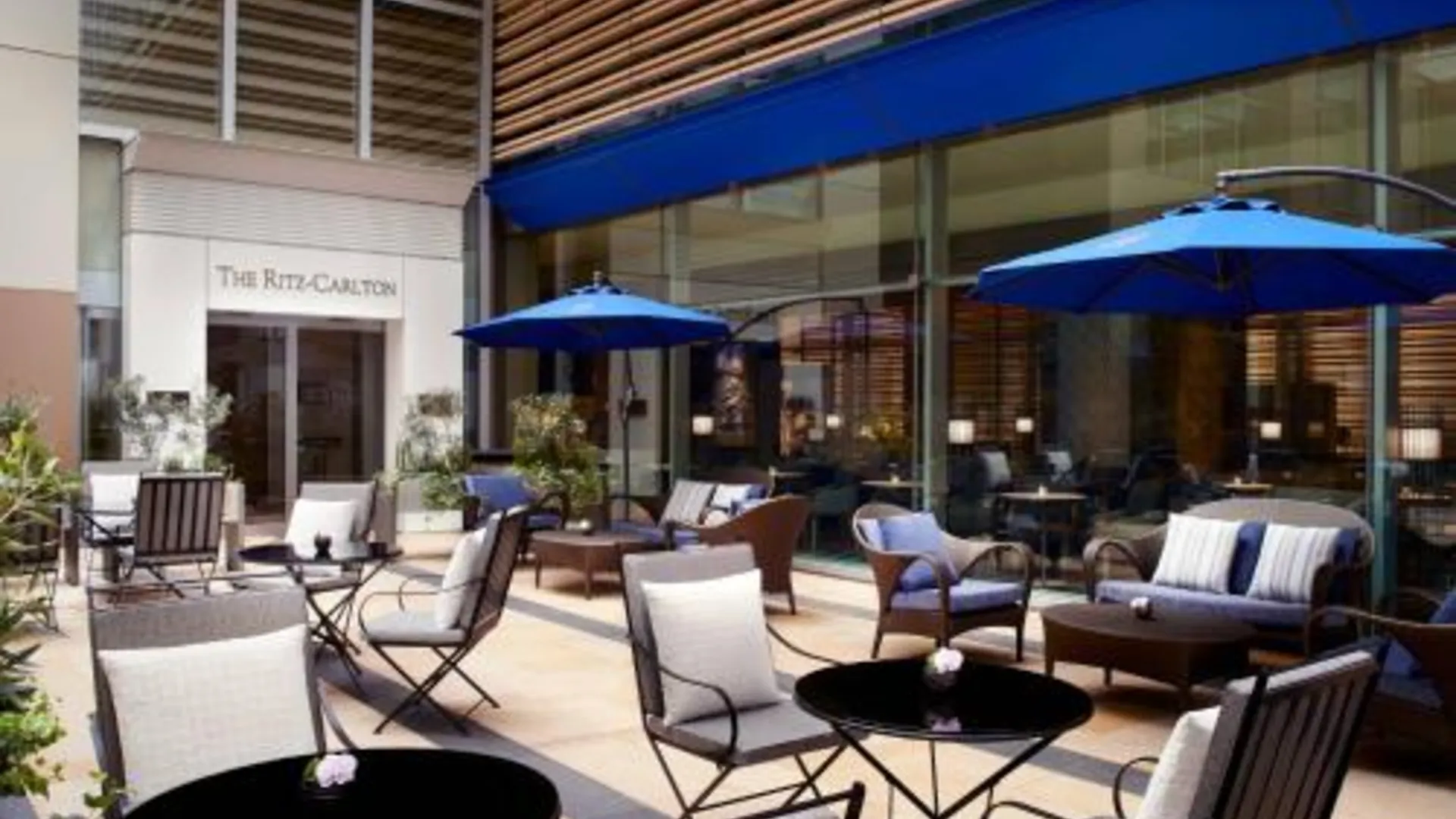 도쿄 / 동경 리츠칼튼, 도쿄 5성급 호텔 부대시설