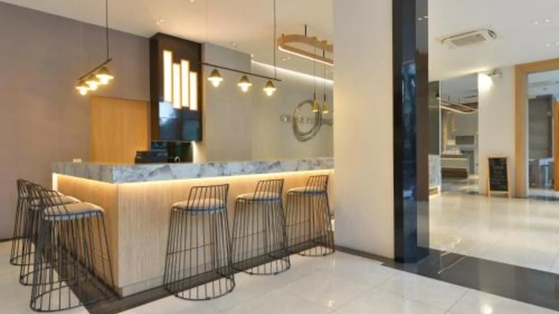 푸켓 그레이스 빠통 호텔 4성급 호텔 수영장