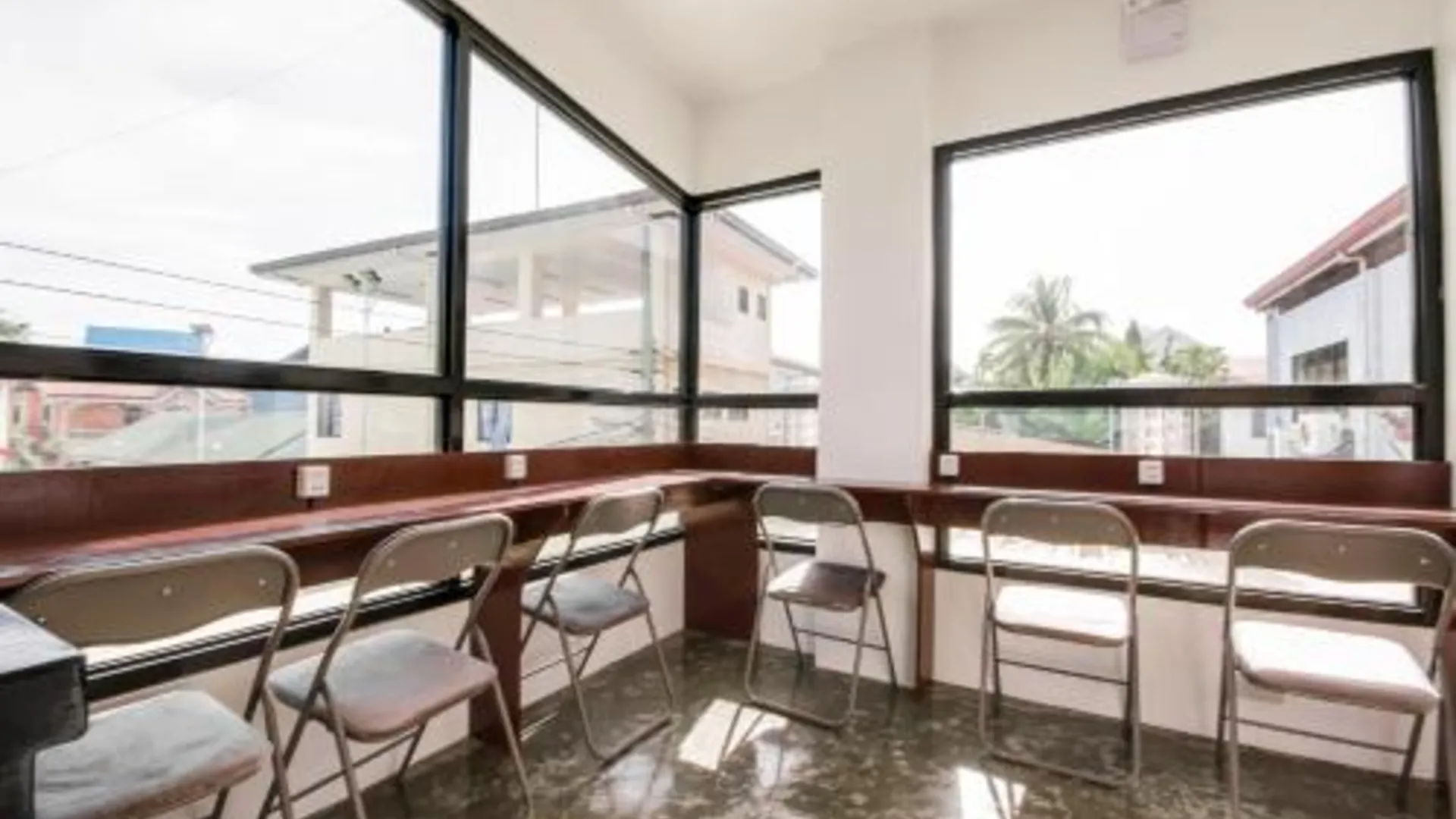 세부 포켓 호텔 번크스 앤 브렉퍼스트 2성급 호텔 외관