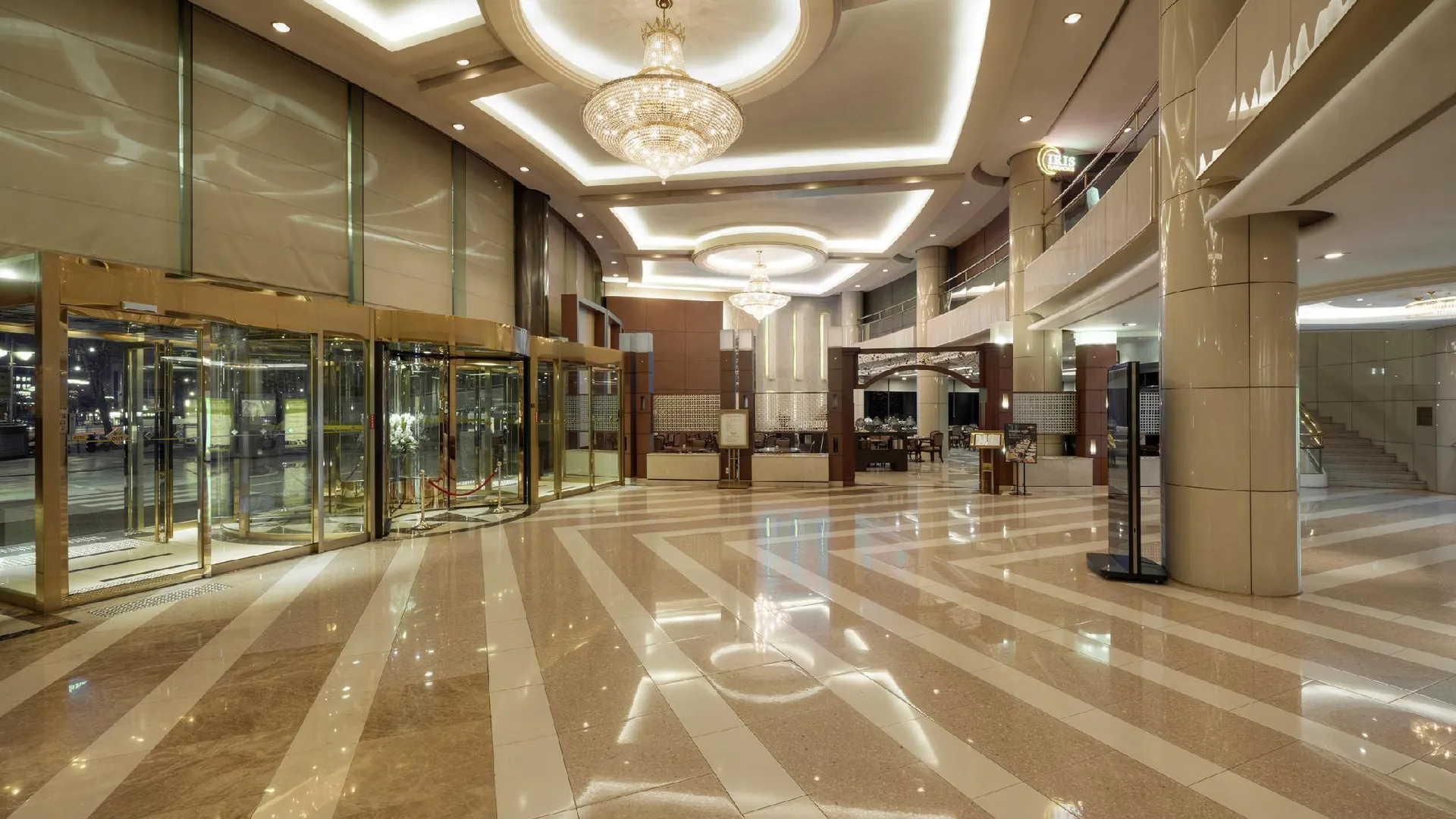 서울 리베라 호텔 4성급 호텔 수영장