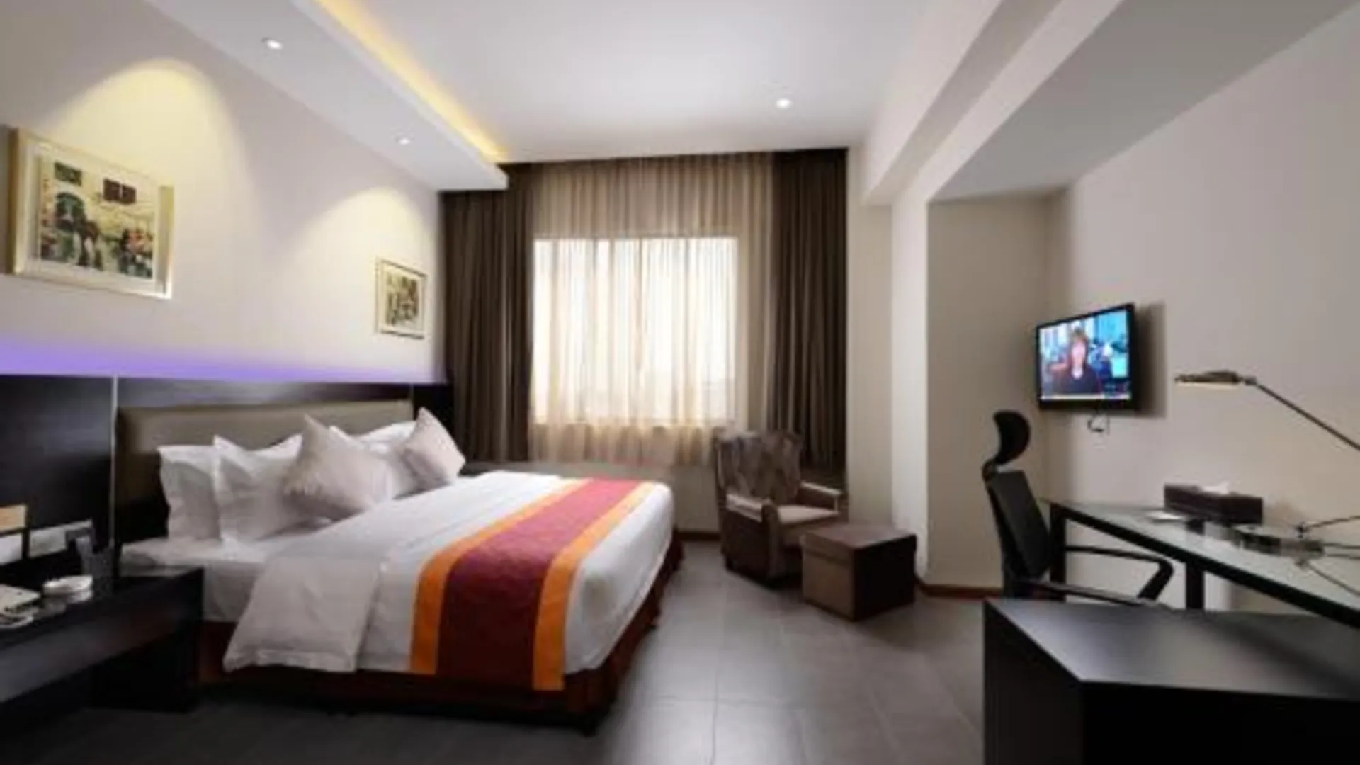 쿠안탄 E-레드 호텔 쿠안탄 3성급 호텔 부대시설