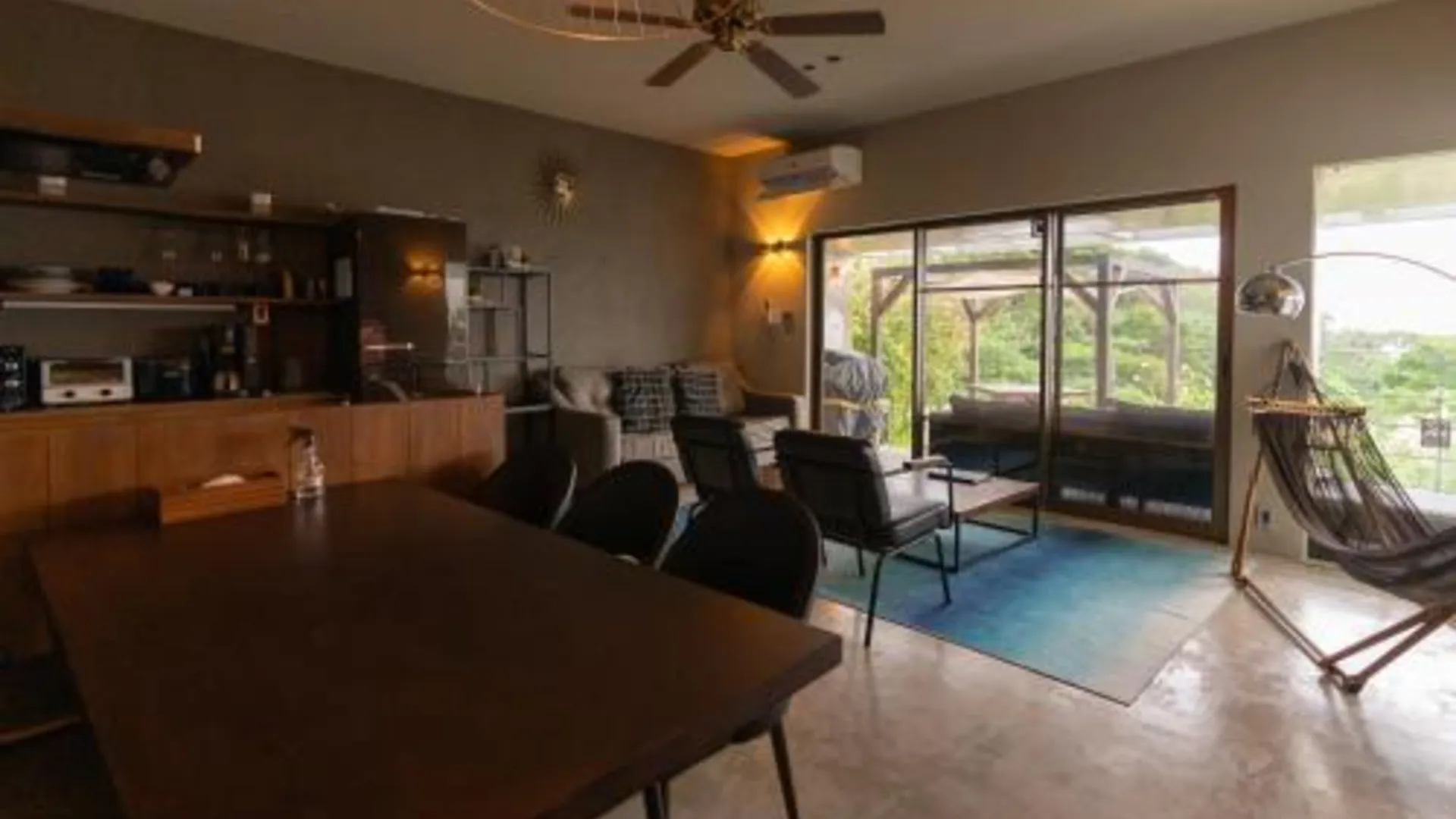 오키나와 본섬 나키진의 빌라 (90m², 침실 2개, 프라이빗 욕실 2개) 4성급 게스트하우스 외관