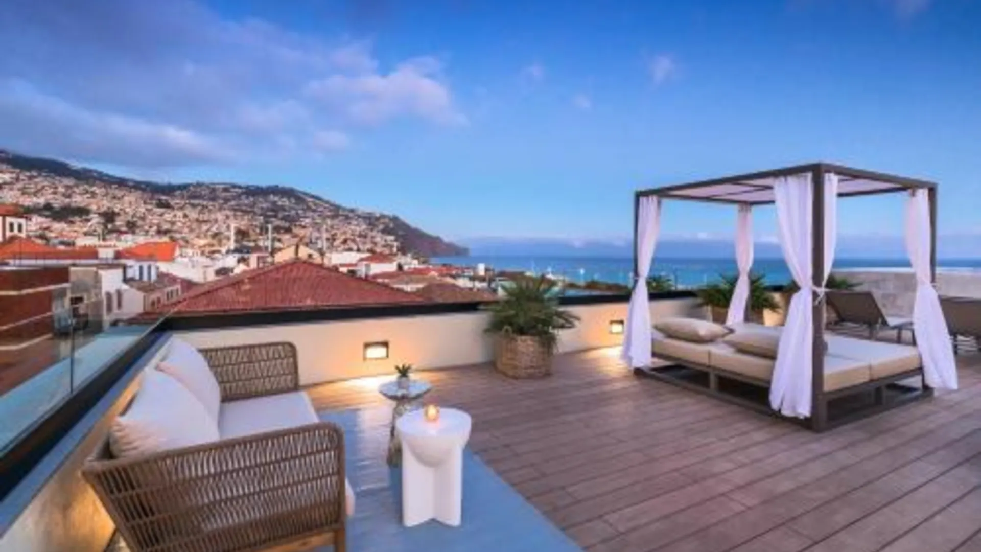 마데이라 섬 Barceló Funchal Oldtown 5성급 호텔 로비