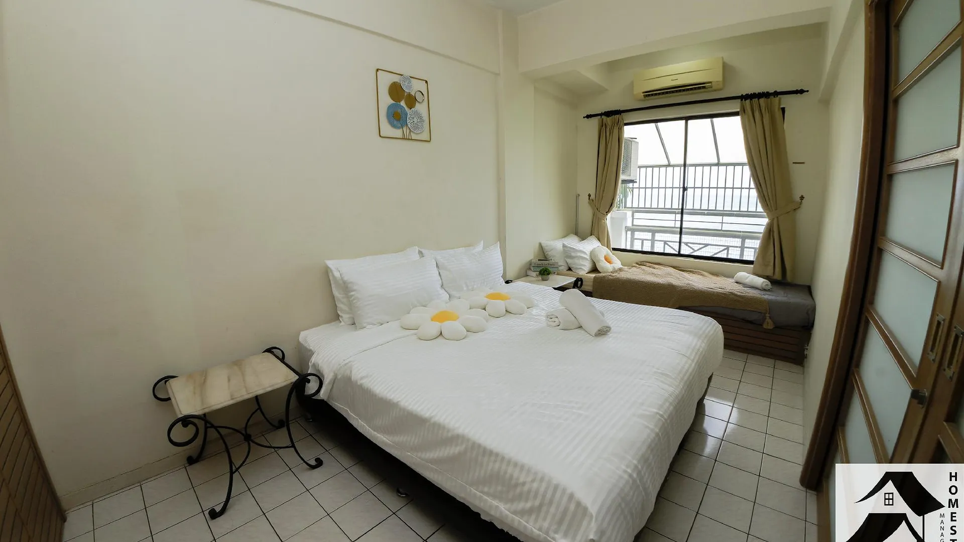 포트 딕슨 타만 하지 자이날의 아파트먼트 (75m², 침실 2개, 프라이빗 욕실 1개) 3성급 게스트하우스 외관