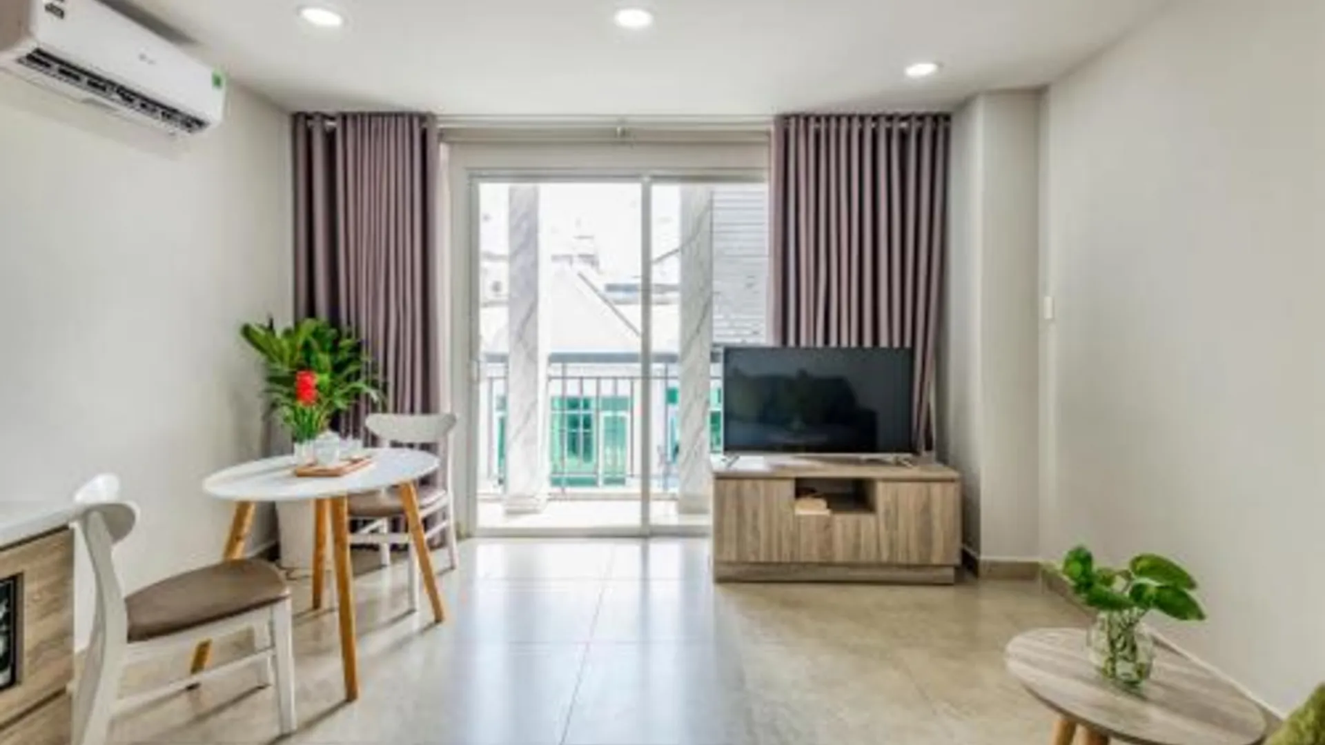 호치민 체리 호텔 앤 아파트먼트 4성급 호텔 스위트룸