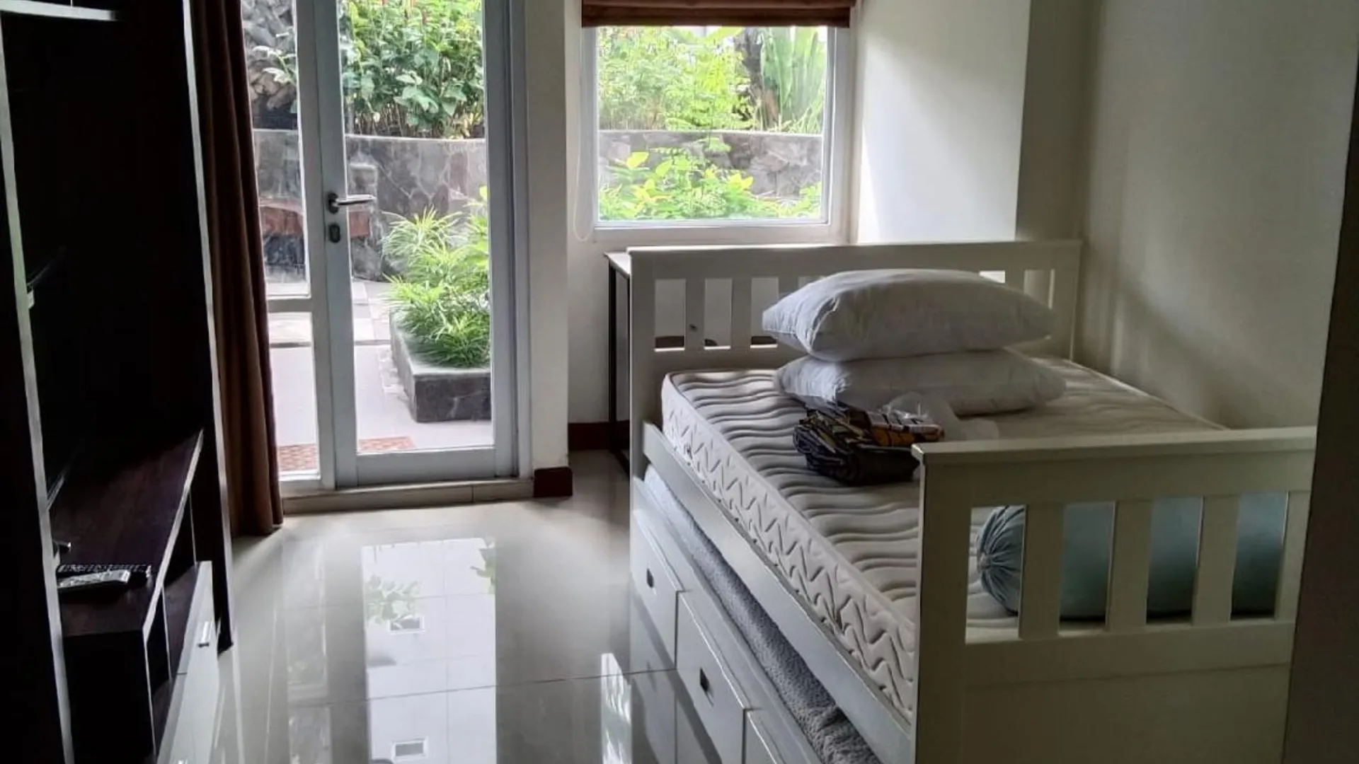 마카사르 마카사르 시티 센터의 아파트먼트 (24m², 침실 1개, 프라이빗 욕실 1개) 4성급 싱글룸 수영장