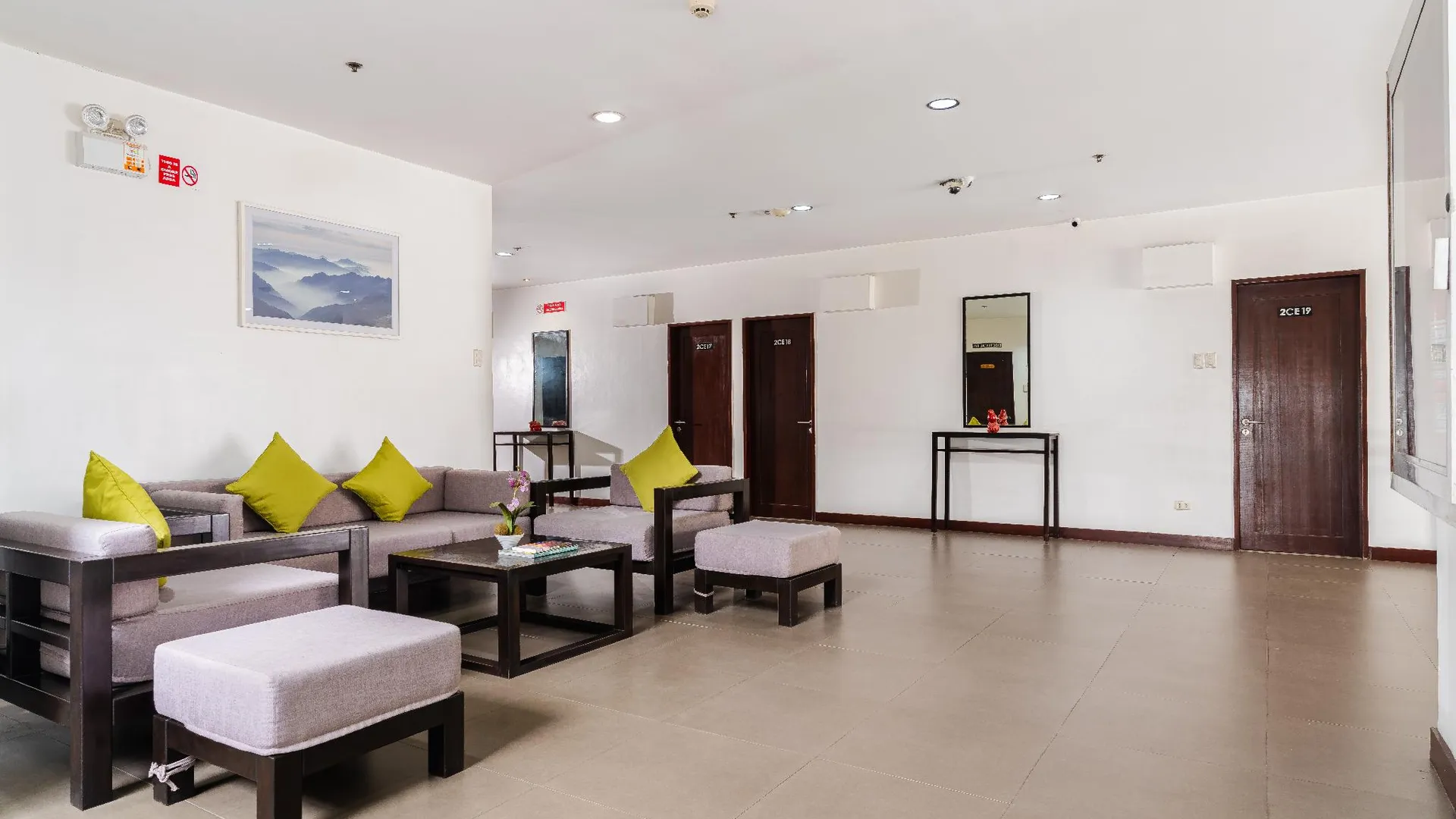 세부 코펜하겐 이스트 레지던스 3성급 게스트하우스 수영장