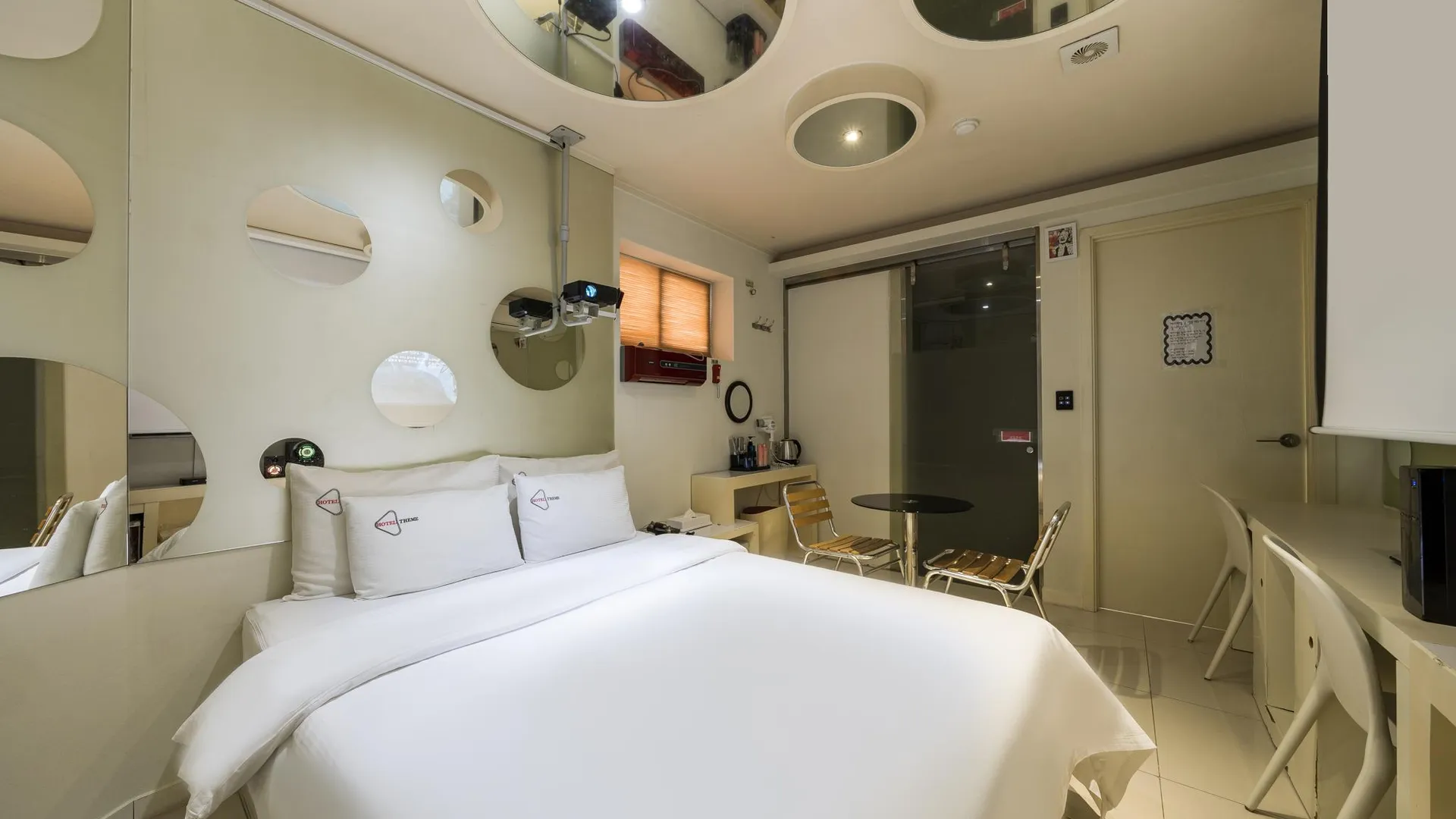 서울 건대 테마 3성급 호텔 스위트룸