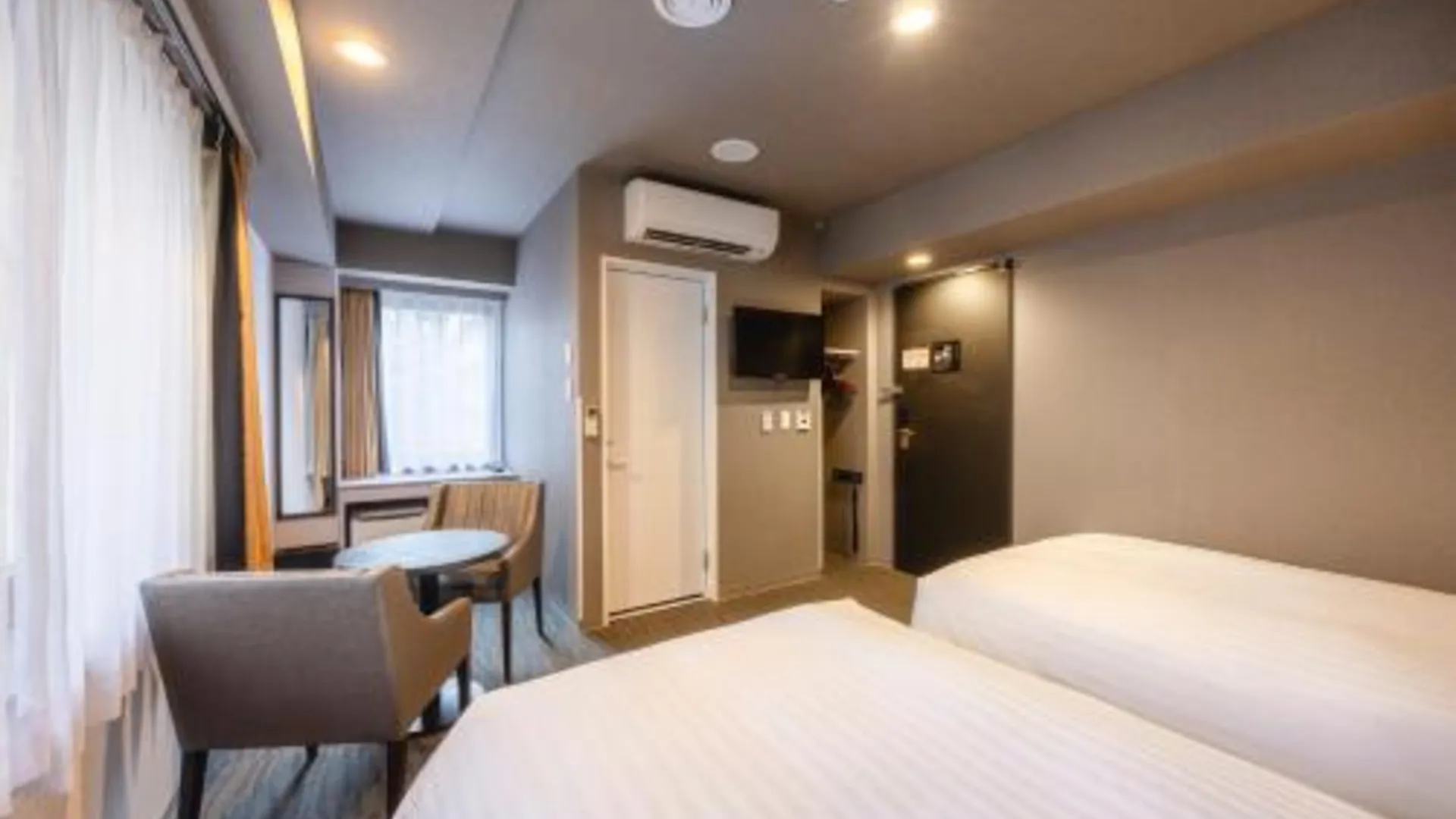 도쿄 / 동경 KOKO 호텔 신바시 오나리몬 3성급 호텔 스위트룸