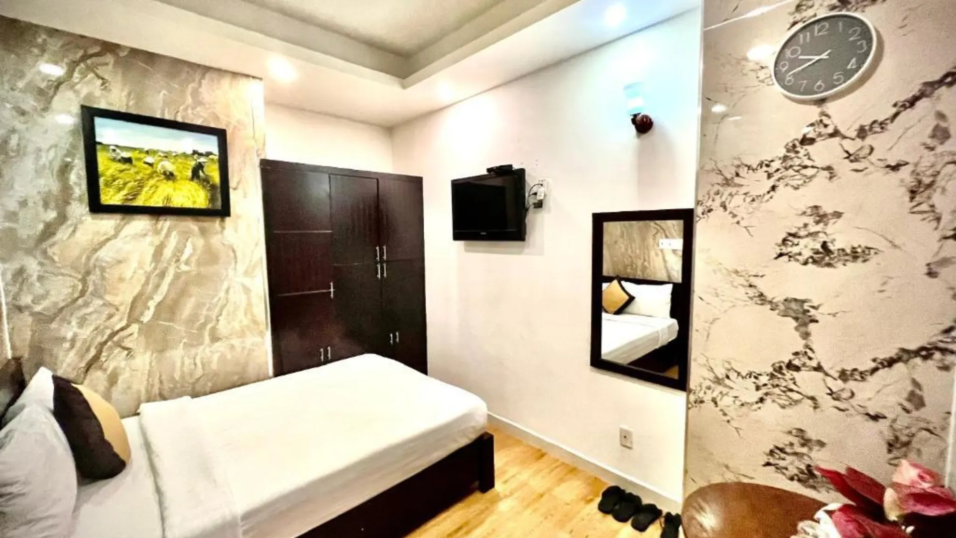 호치민 DDA 호텔 - 부이 비엔 워킹 스트리트 3성급 호텔 스위트룸