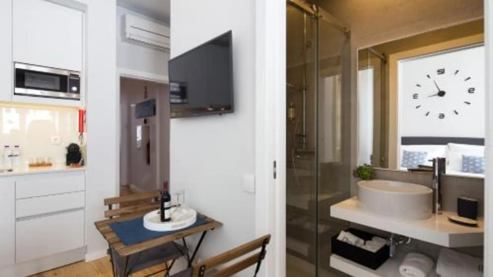 포르투 비르투지스 시티 로프트 4성급 게스트하우스 로비