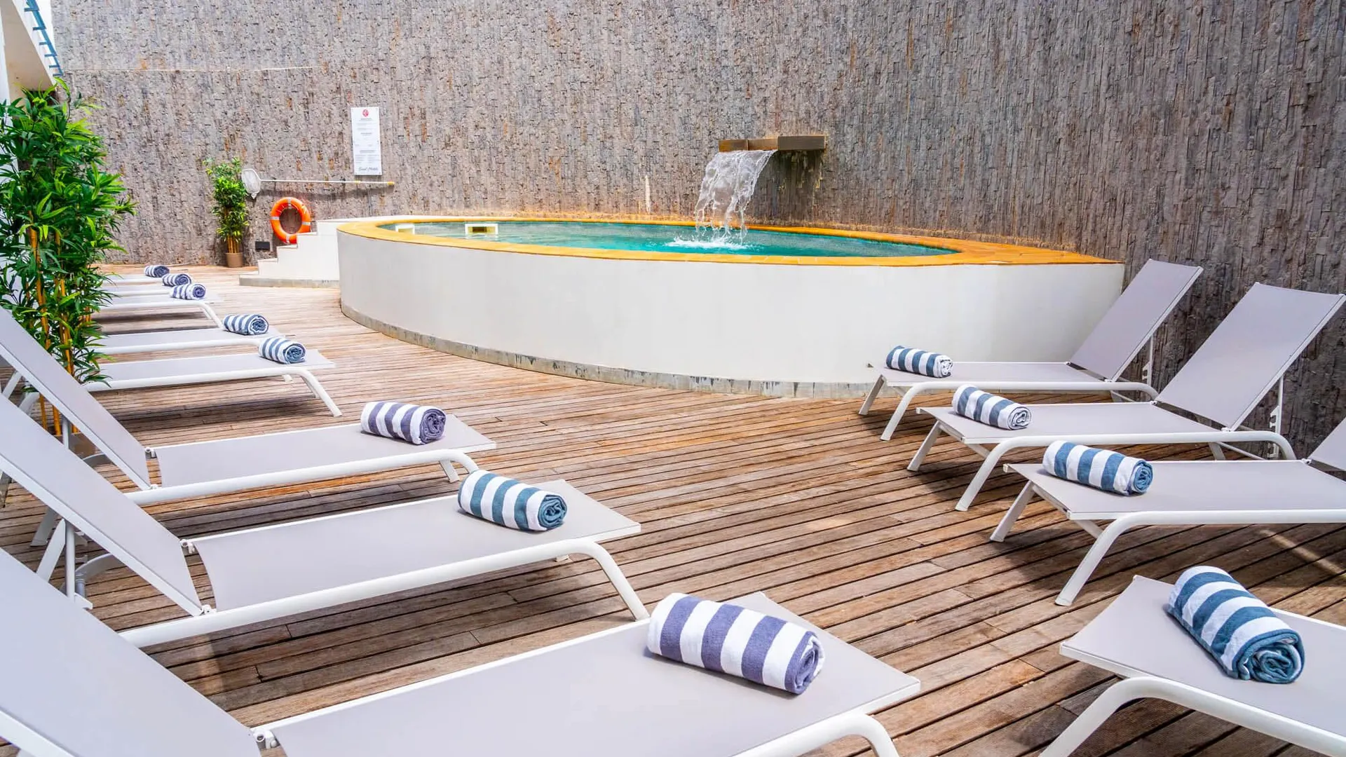 라고스 빌라 도리스 스위트 4성급 호텔 객실