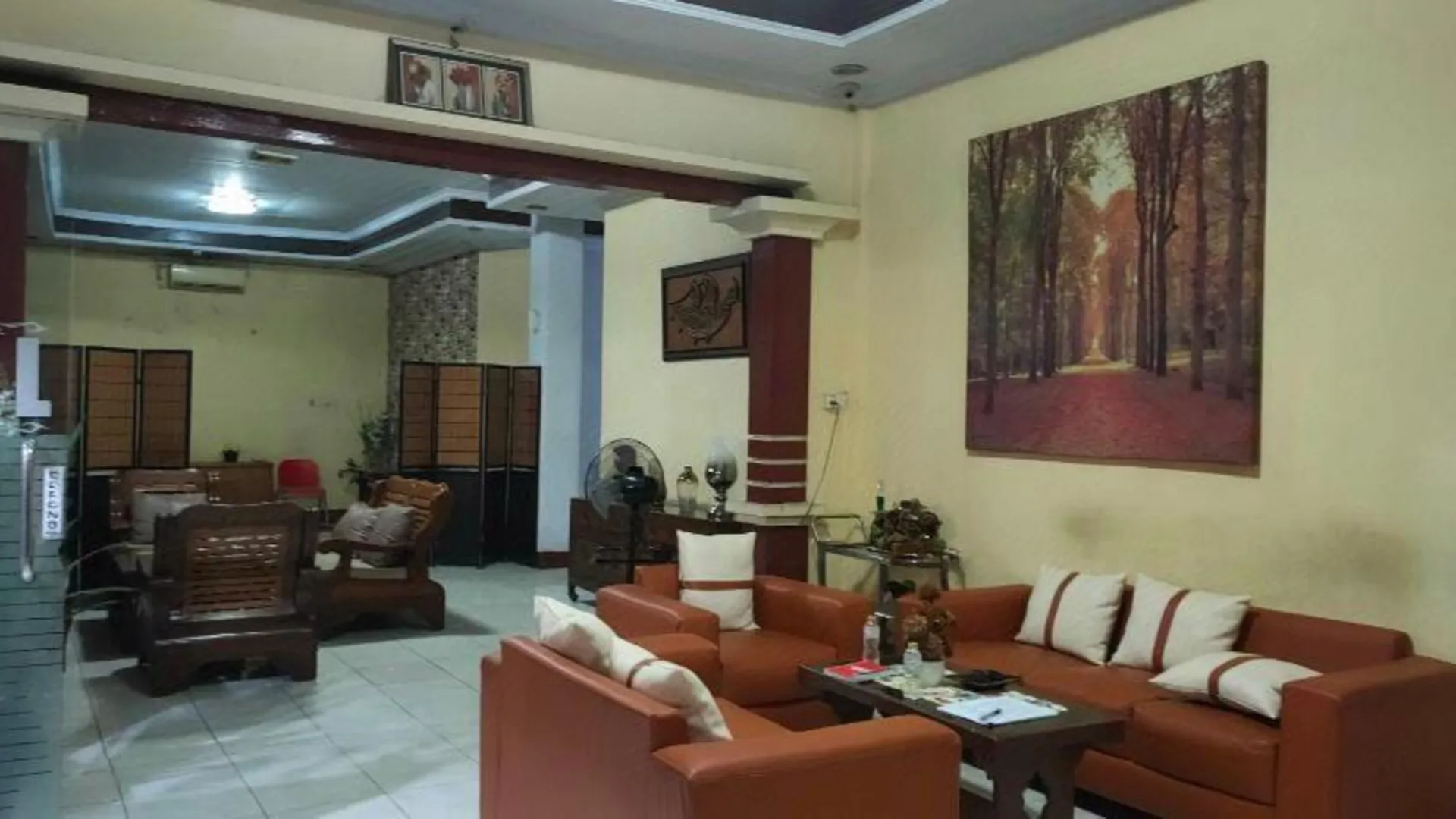 마카사르 Hotel O Baruga Makassar 2성급 호텔 수영장