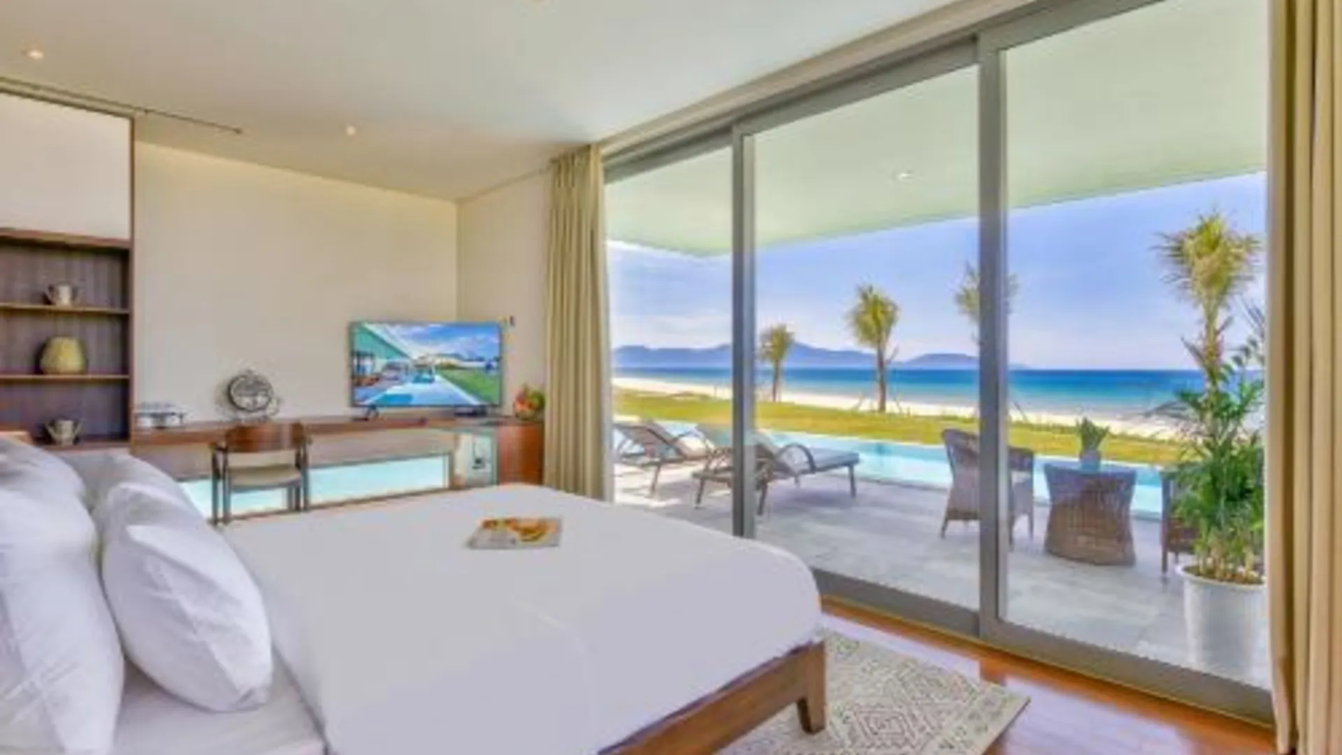 다낭 Luxury Pool Villa Close To The Private Beach 5성급 호텔 스위트룸