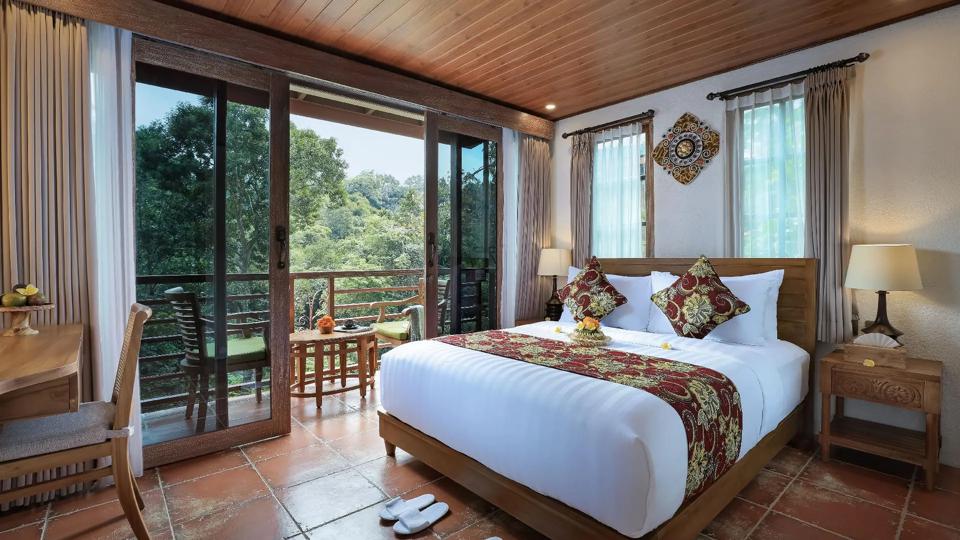 발리 알라모라 힐링 이스케이프 4성급 호텔 스위트룸