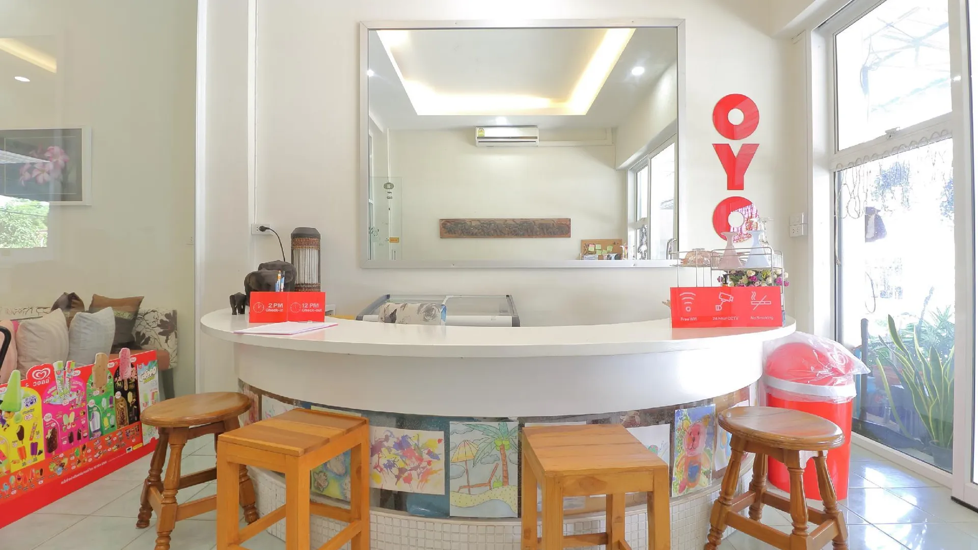 방콕 오요 872 샌 사바이 호스텔 2성급 호텔 수영장