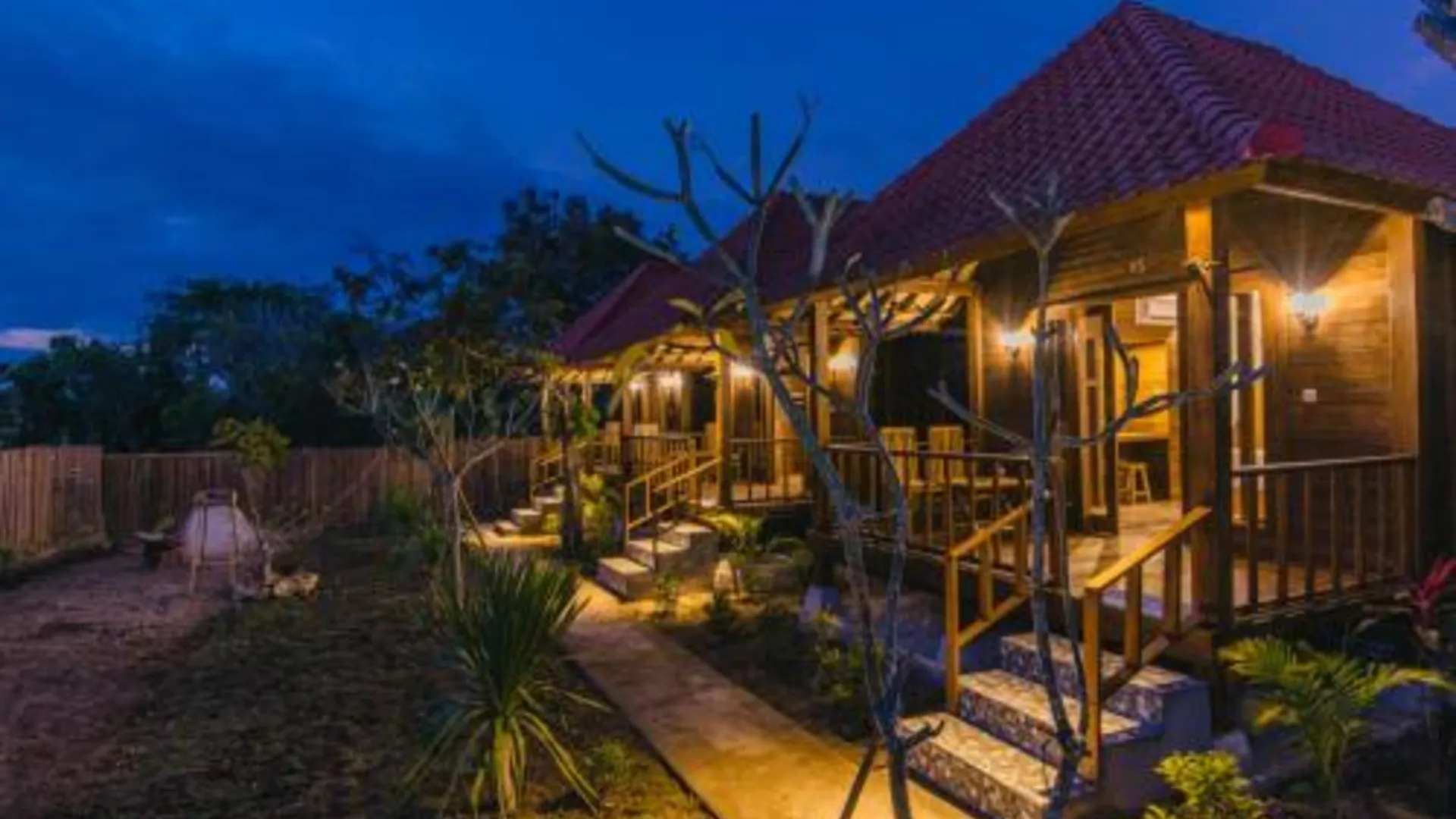 발리 Nerima Hut Lembongan 4성급 게스트하우스 레스토랑