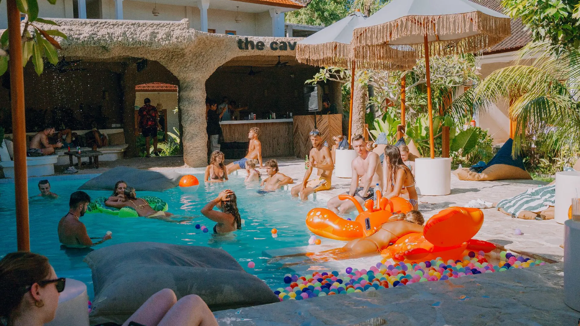 발리 매드 몽키 울루와투 2성급 호텔 객실