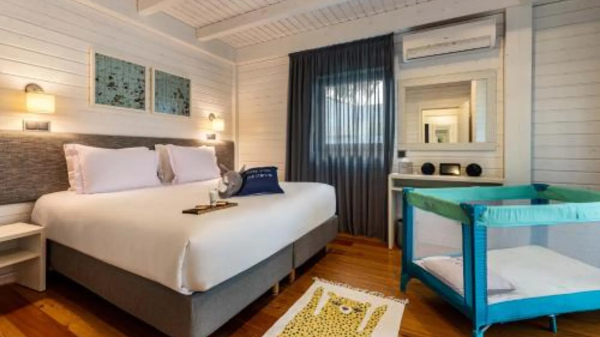 알만실 The Magnolia Hotel 4성급 호텔 스위트룸