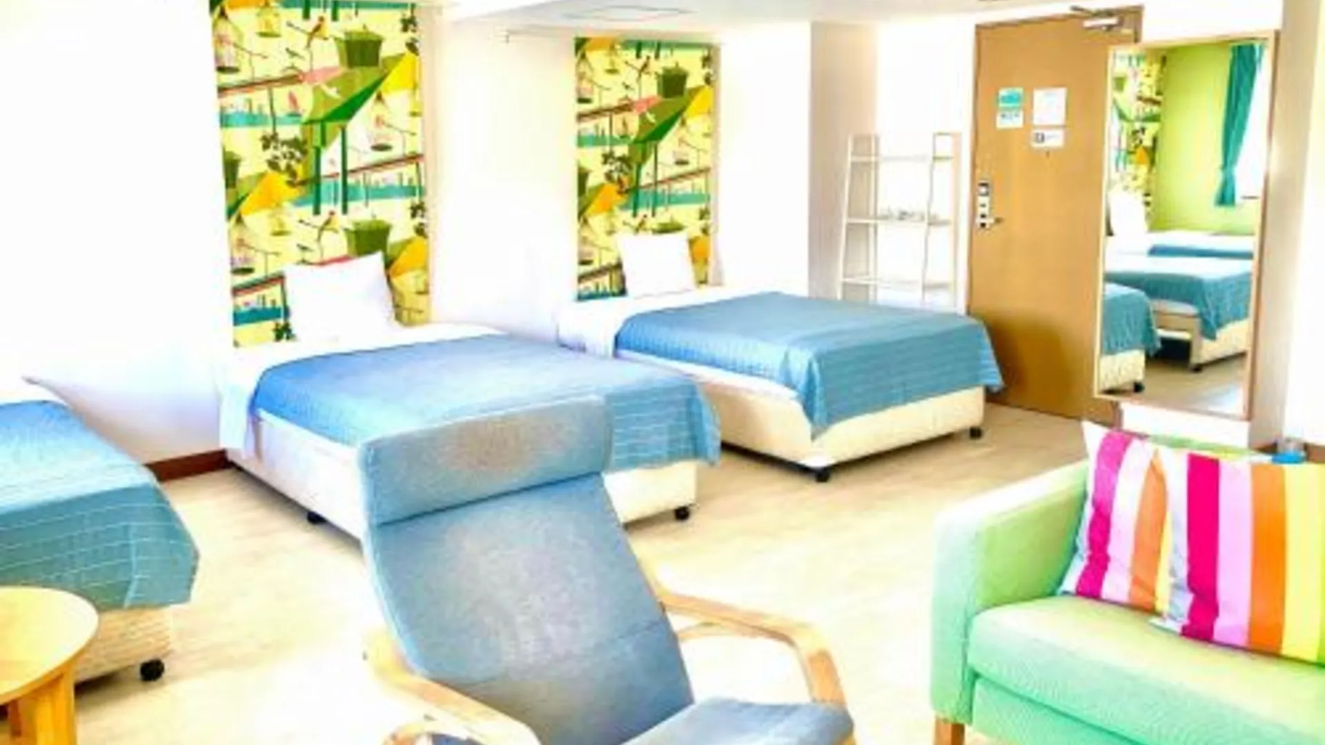 이시가키 호텔 해피 홀리데이 이시가키  2성급 호텔 스위트룸